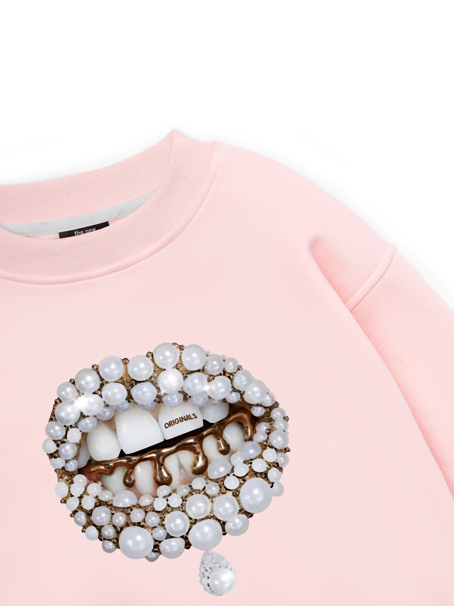 Art Pearl Lip Black Sweater