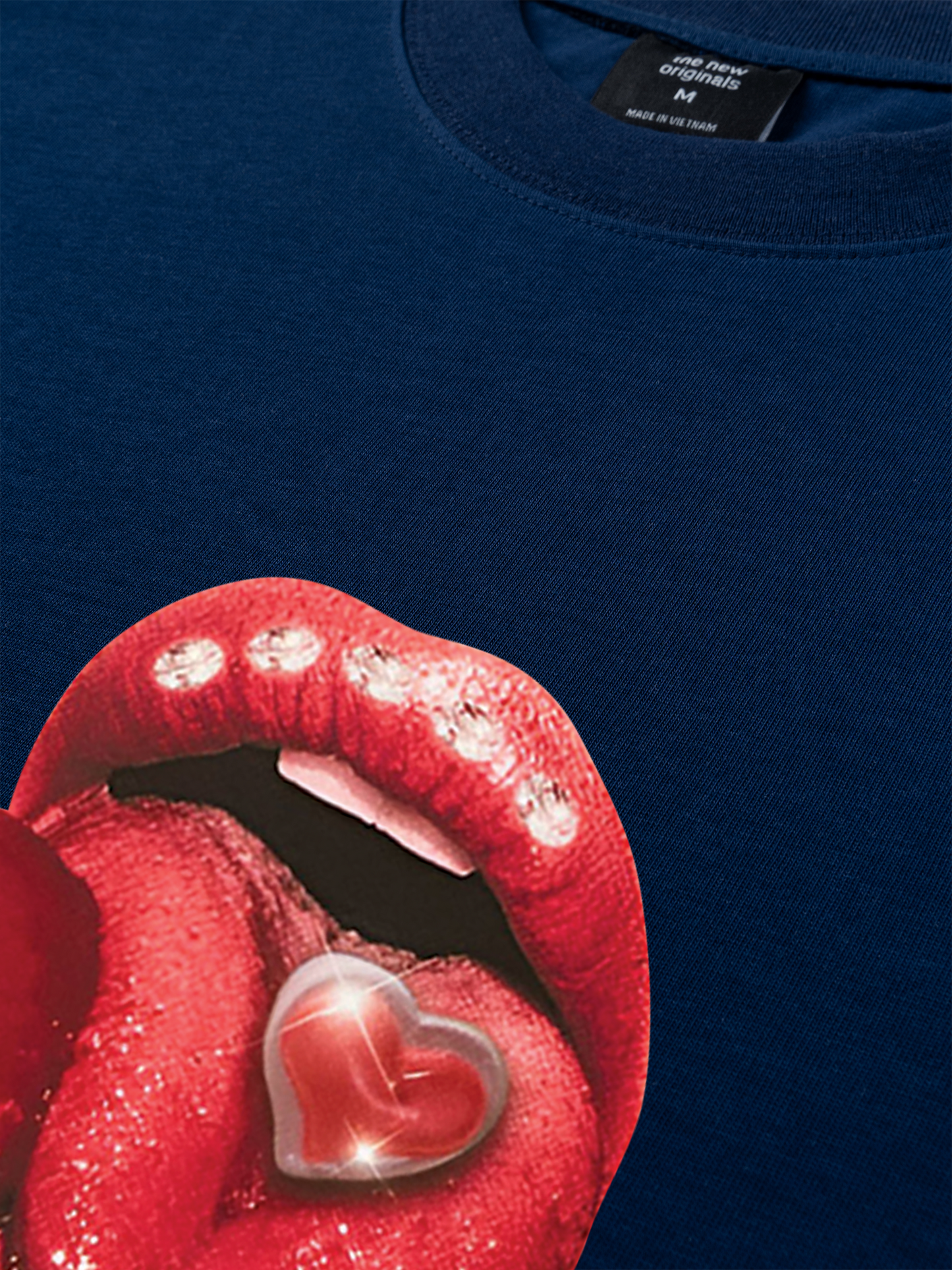 Áo Thun Relaxed Fit Lips Lollipop