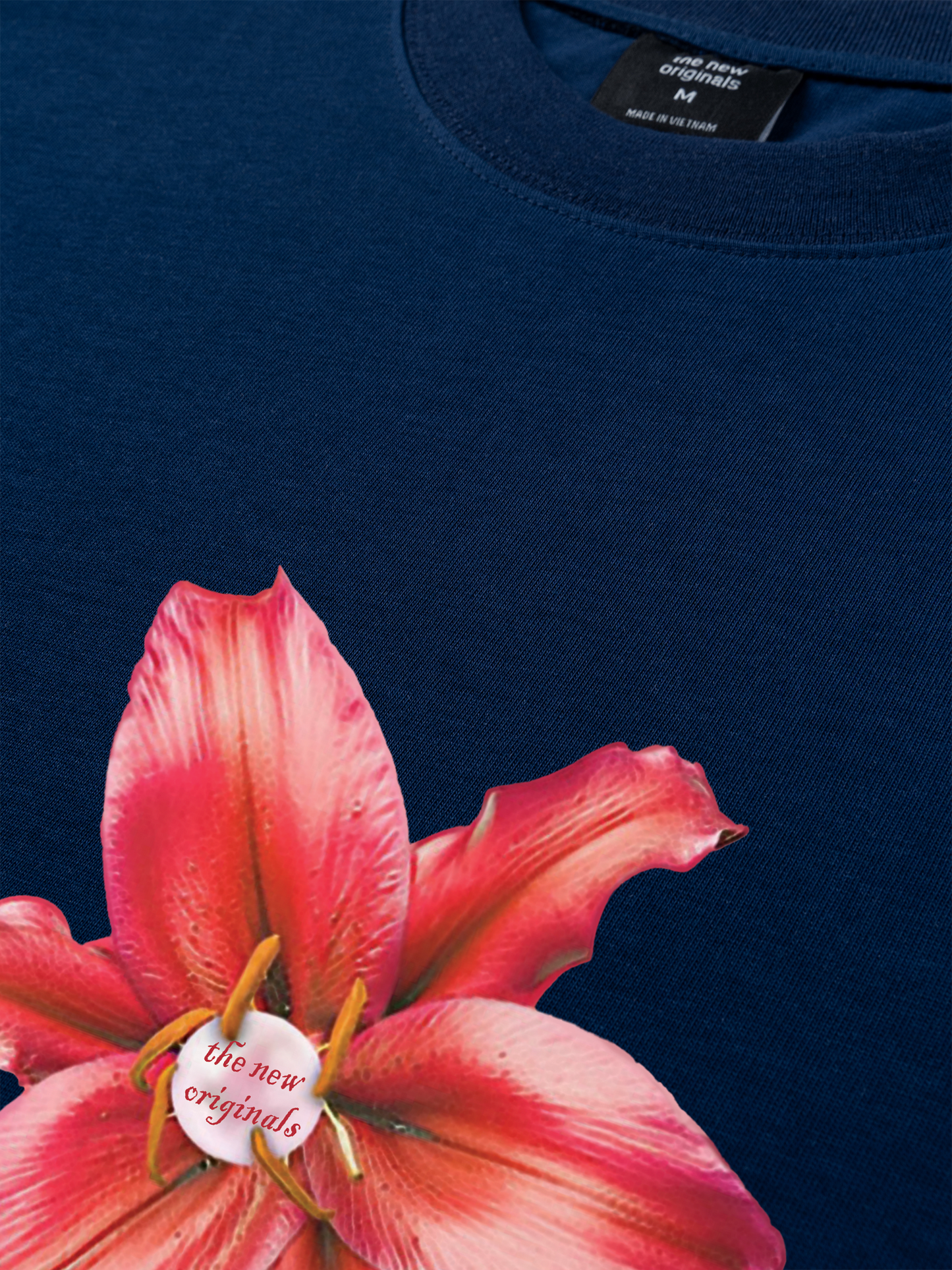 Áo Thun Relaxed Fit Pearl Lily Flower