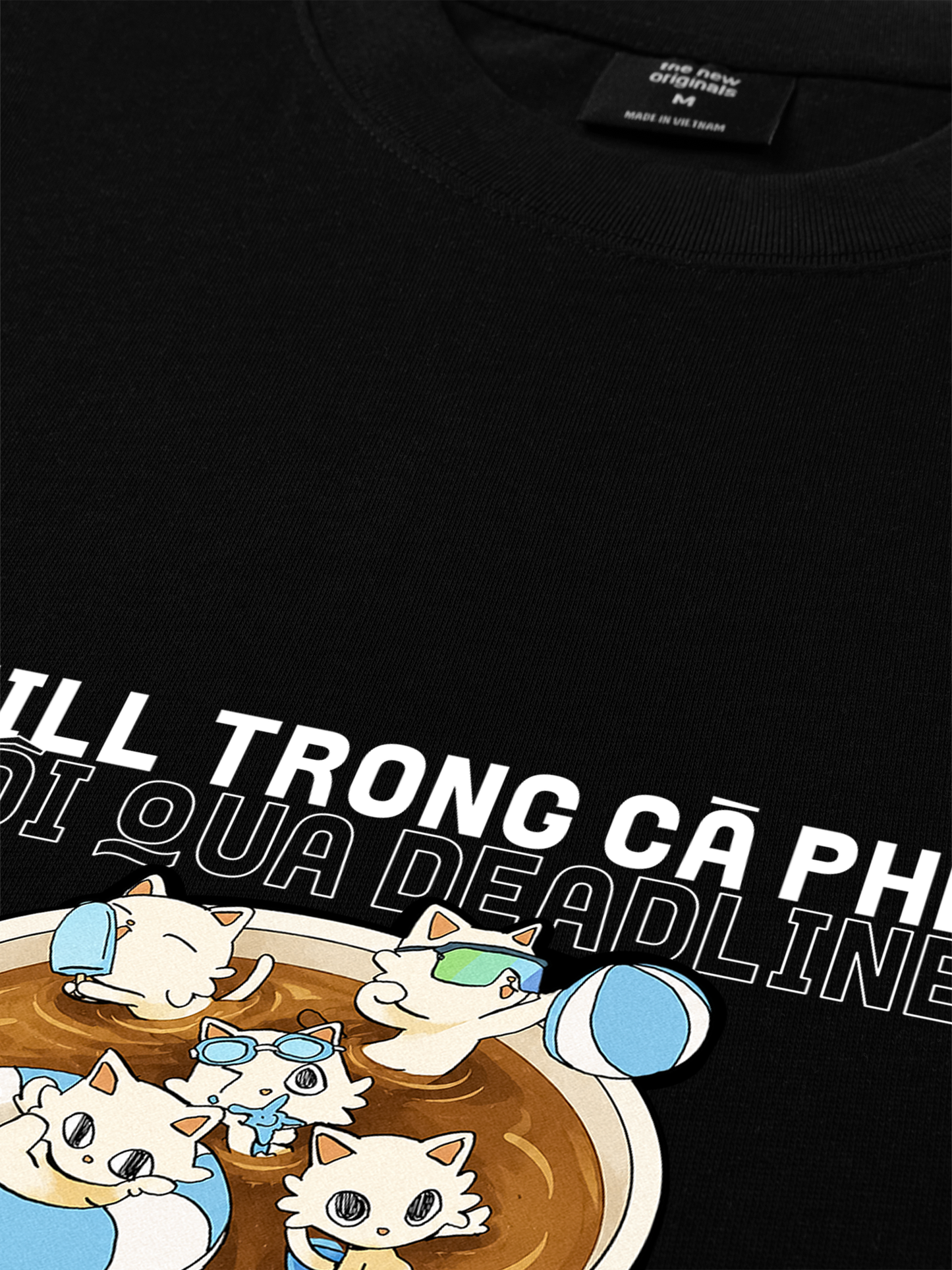 Áo Thun Relaxed Fit Hội Mèo Chill trong Cà Phê
