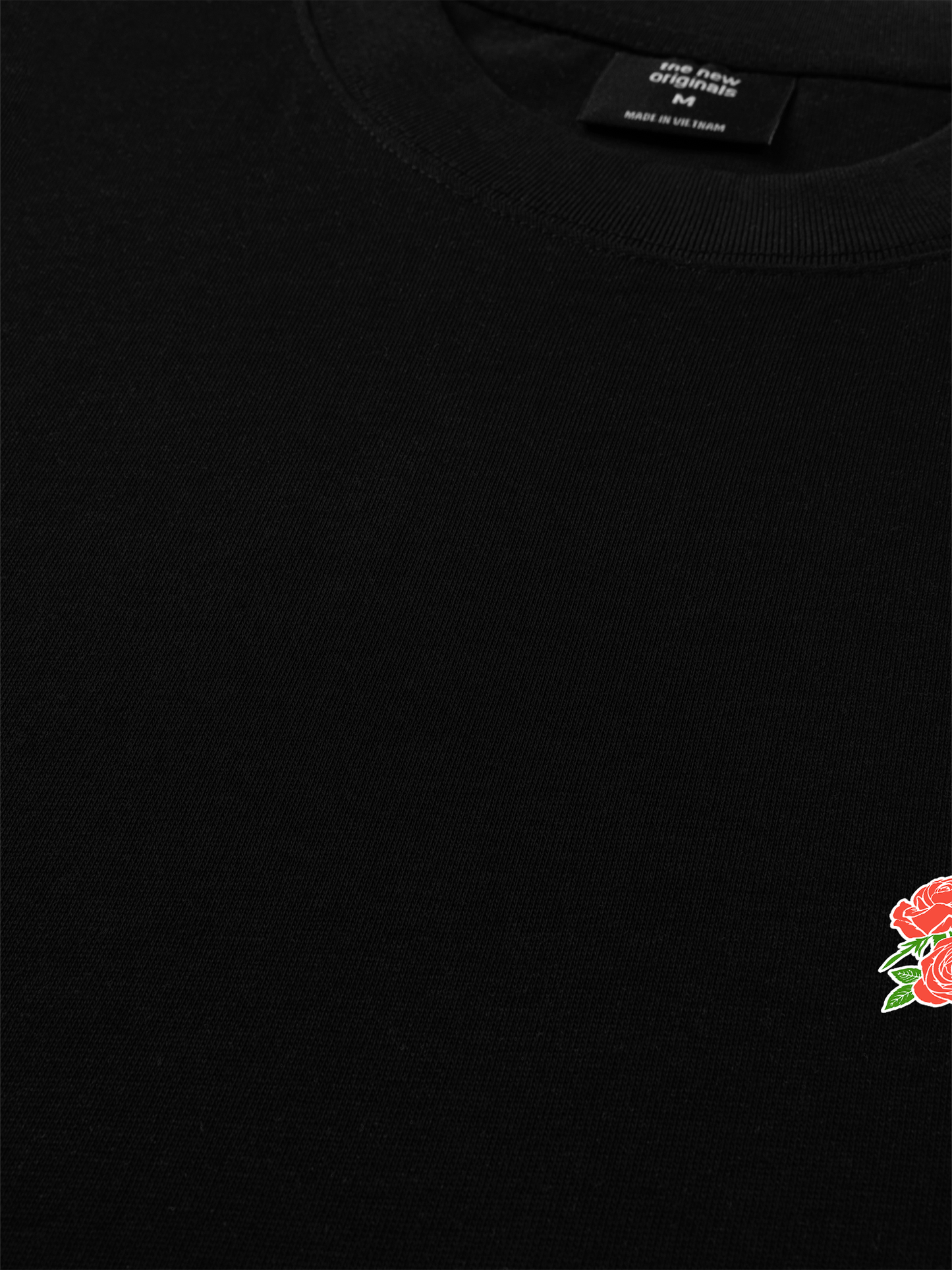 Áo Thun Relaxed Fit The Bad Horse Roses Group