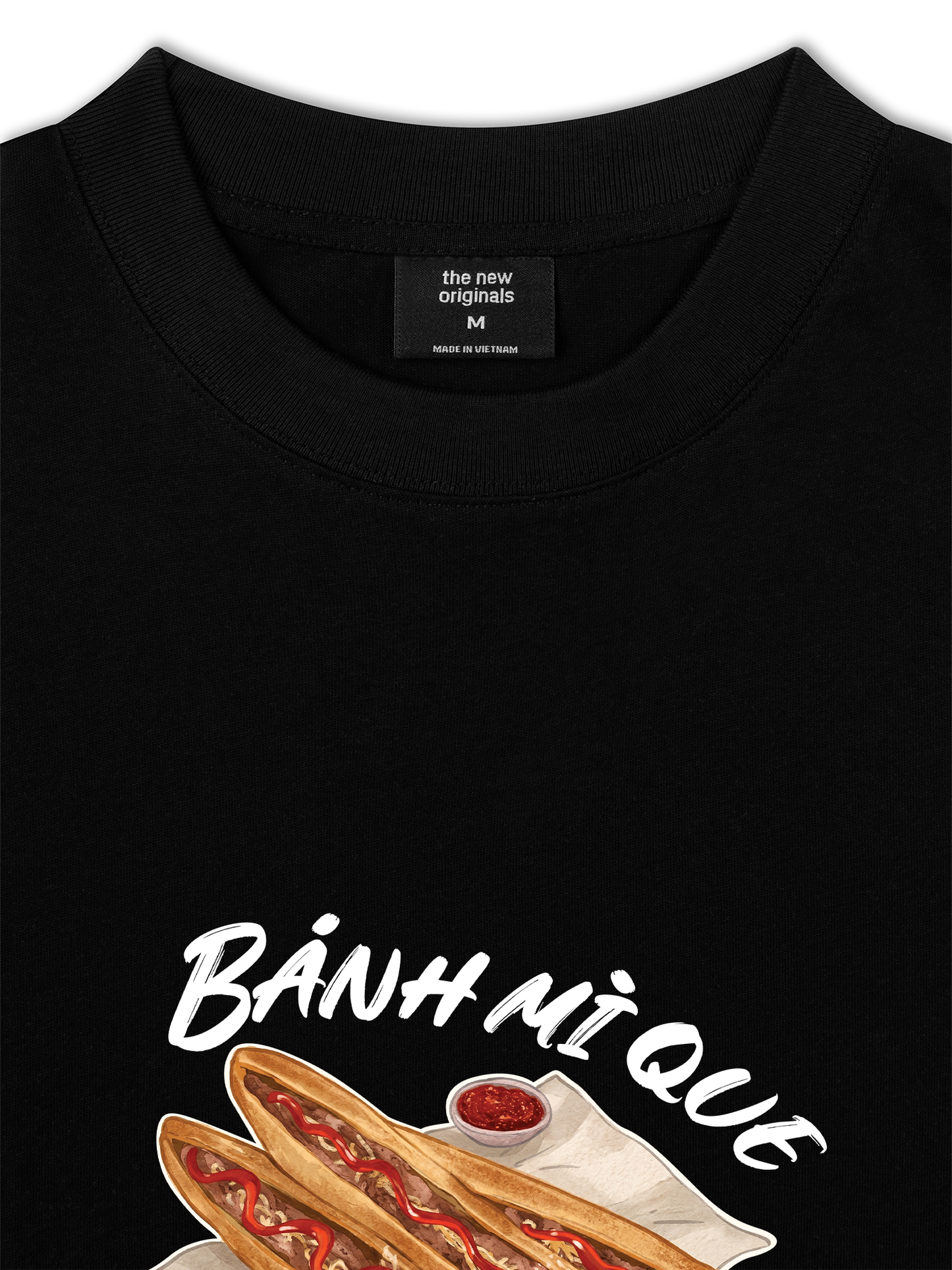 Áo Thun Relaxed Fit Bánh Mì Que Chấm Chí Chương