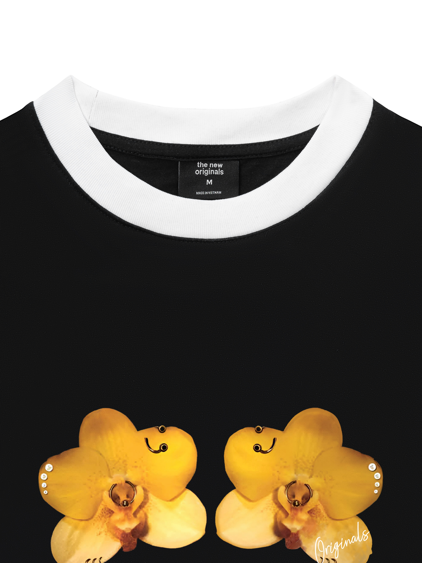 Áo Thun Ringer Relaxed Fit Flower Piercing Art