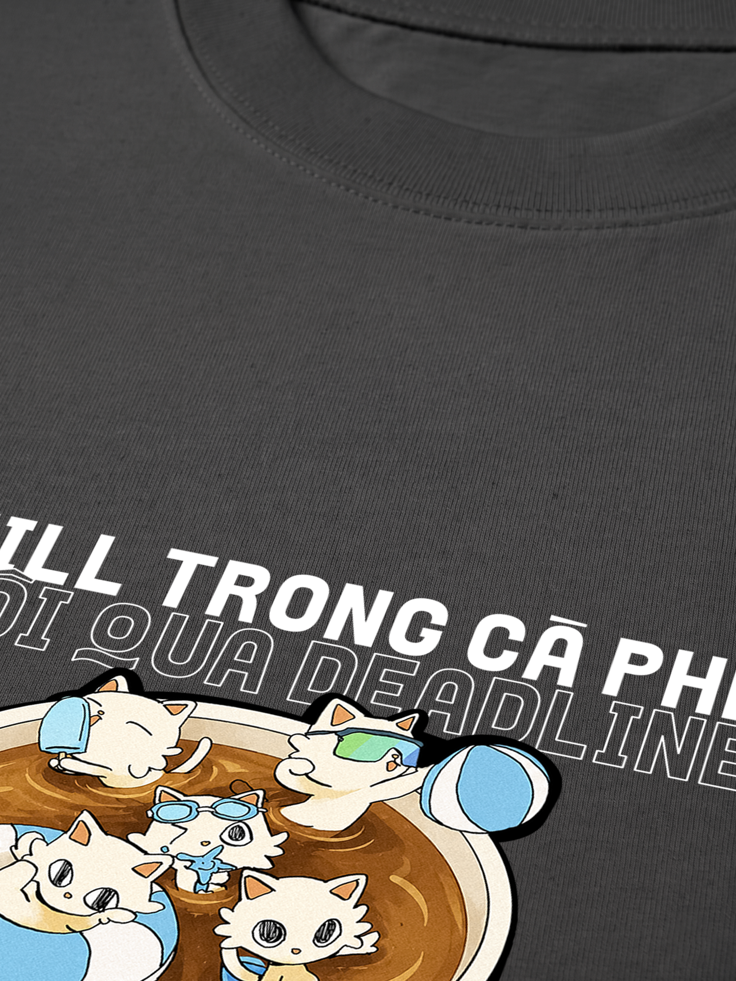 Áo Thun Relaxed Fit Hội Mèo Chill trong Cà Phê