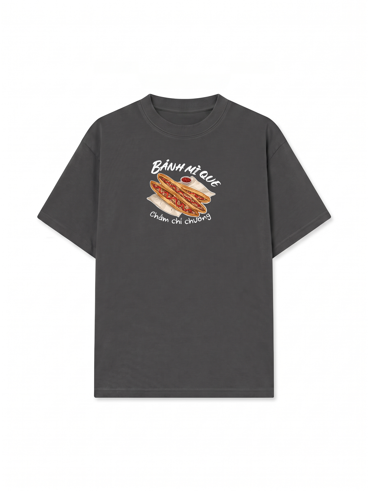 Áo Thun Relaxed Fit Bánh Mì Que Chấm Chí Chương