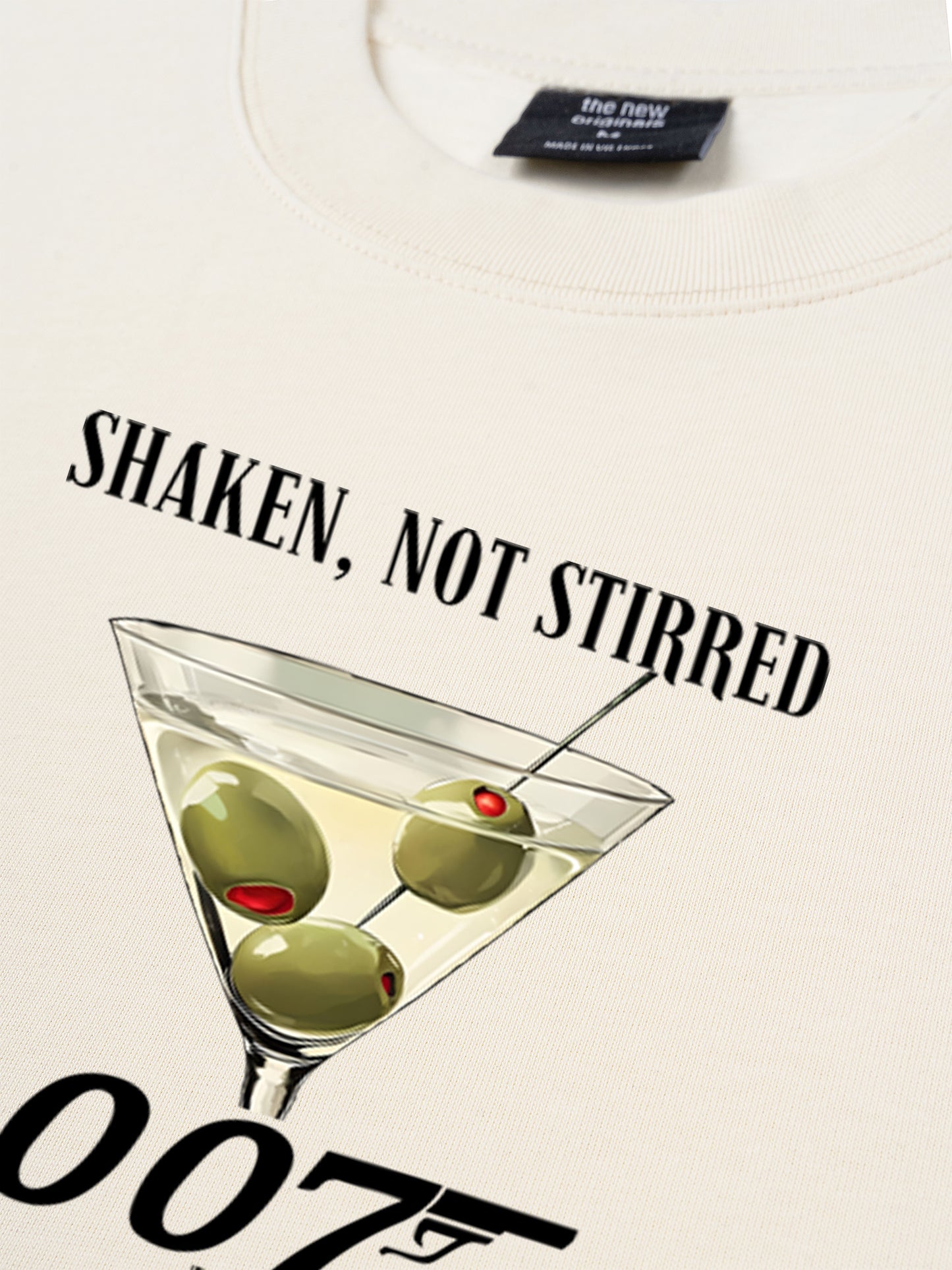Áo Thun Relaxed Fit  Shaken, not Stirred