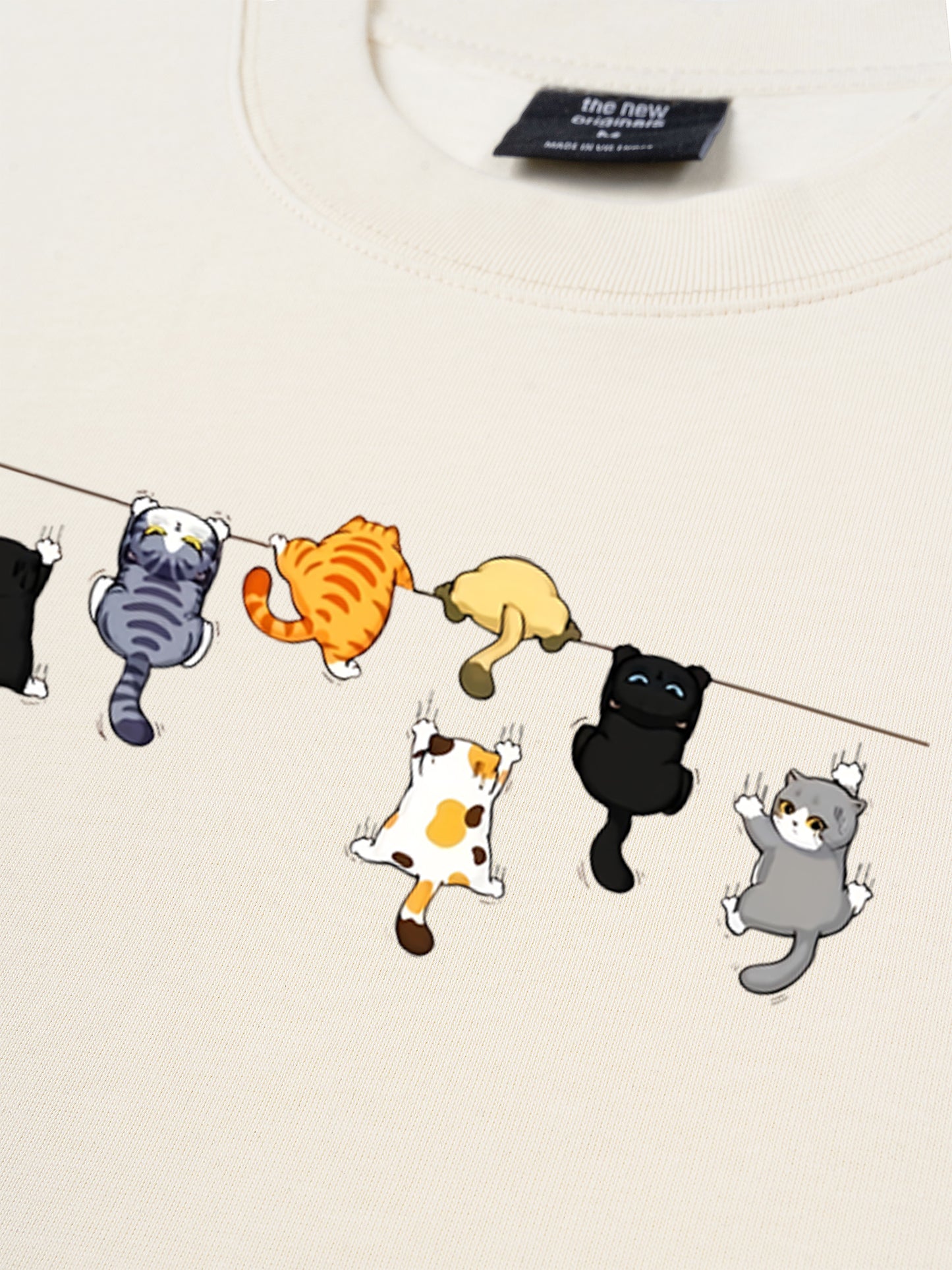 Áo Thun Relaxed Fit  Cat Line Up