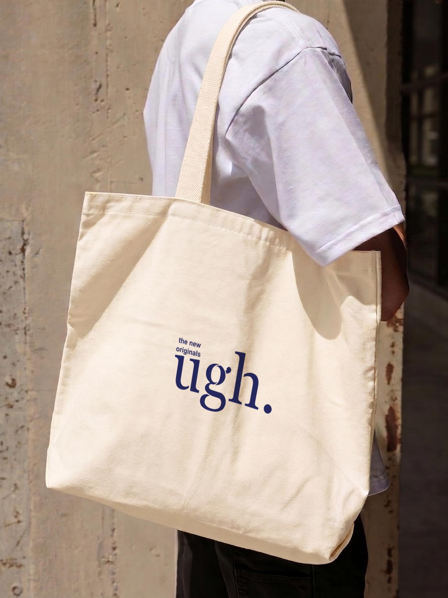 Túi Tote Ugh