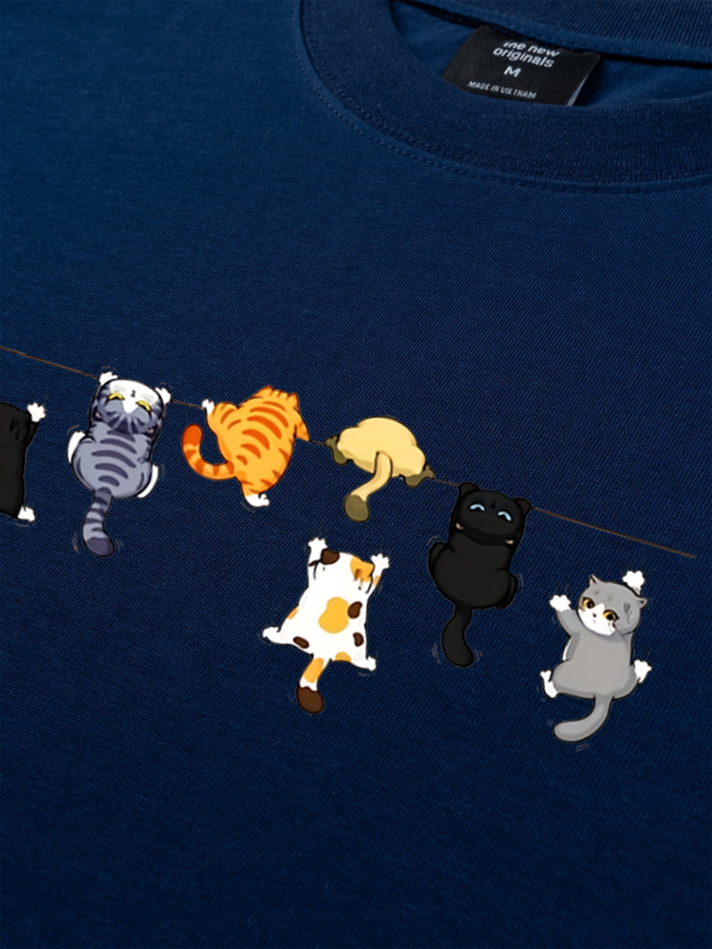 Áo Thun Relaxed Fit  Cat Line Up