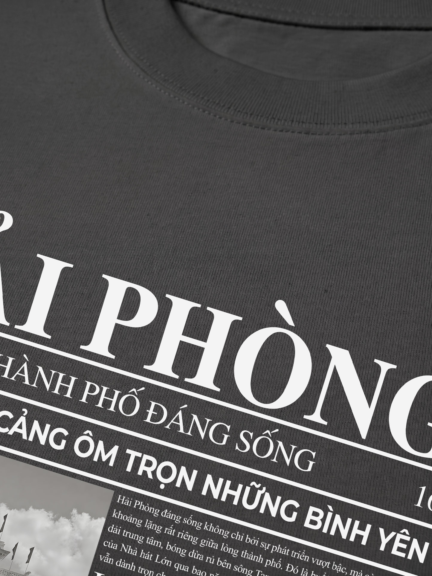 Áo Thun Relaxed Fit Thành Phố Đáng Sống