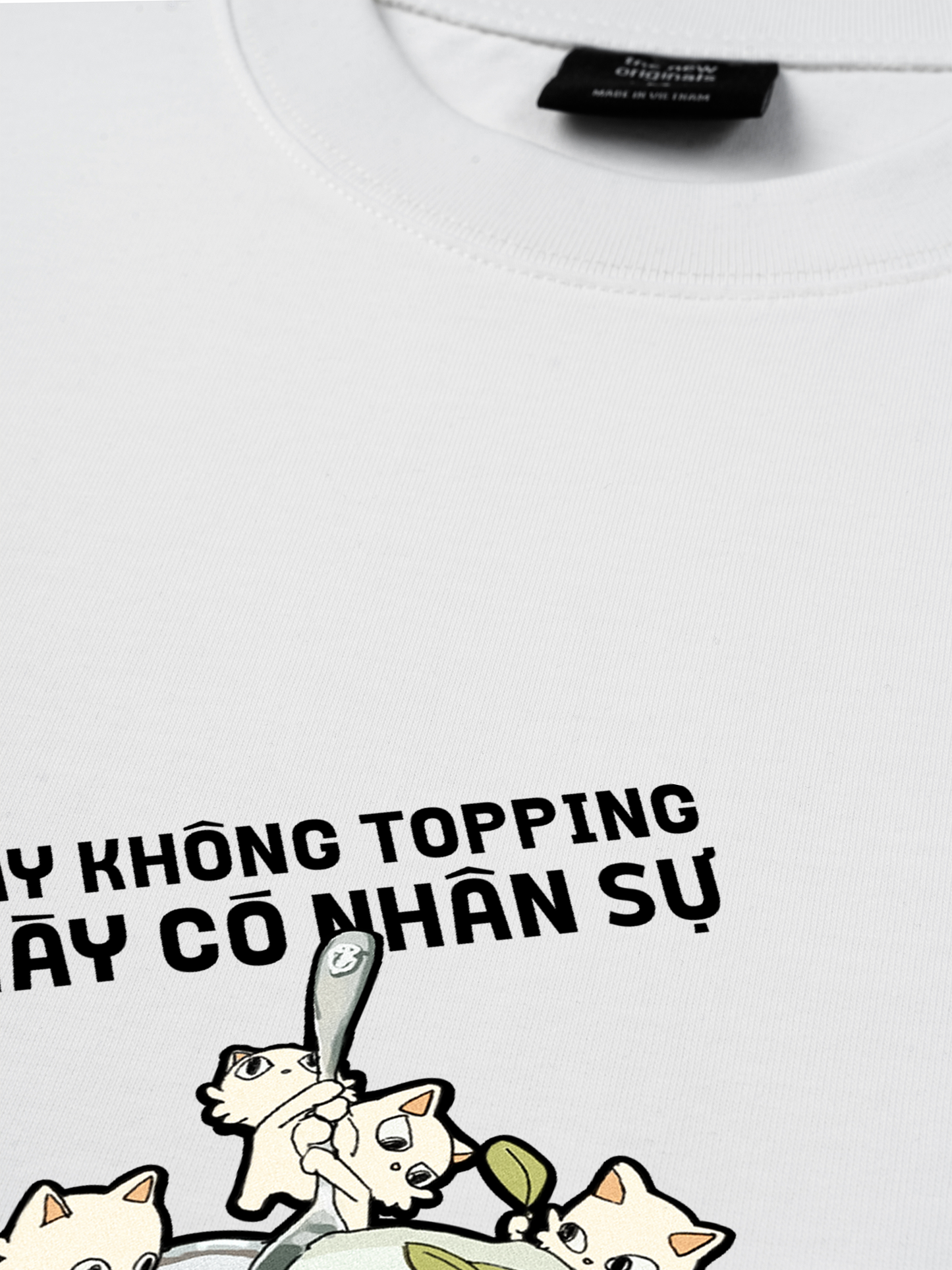 Áo Thun Relaxed Fit Hội Mèo Topping hơi quậy