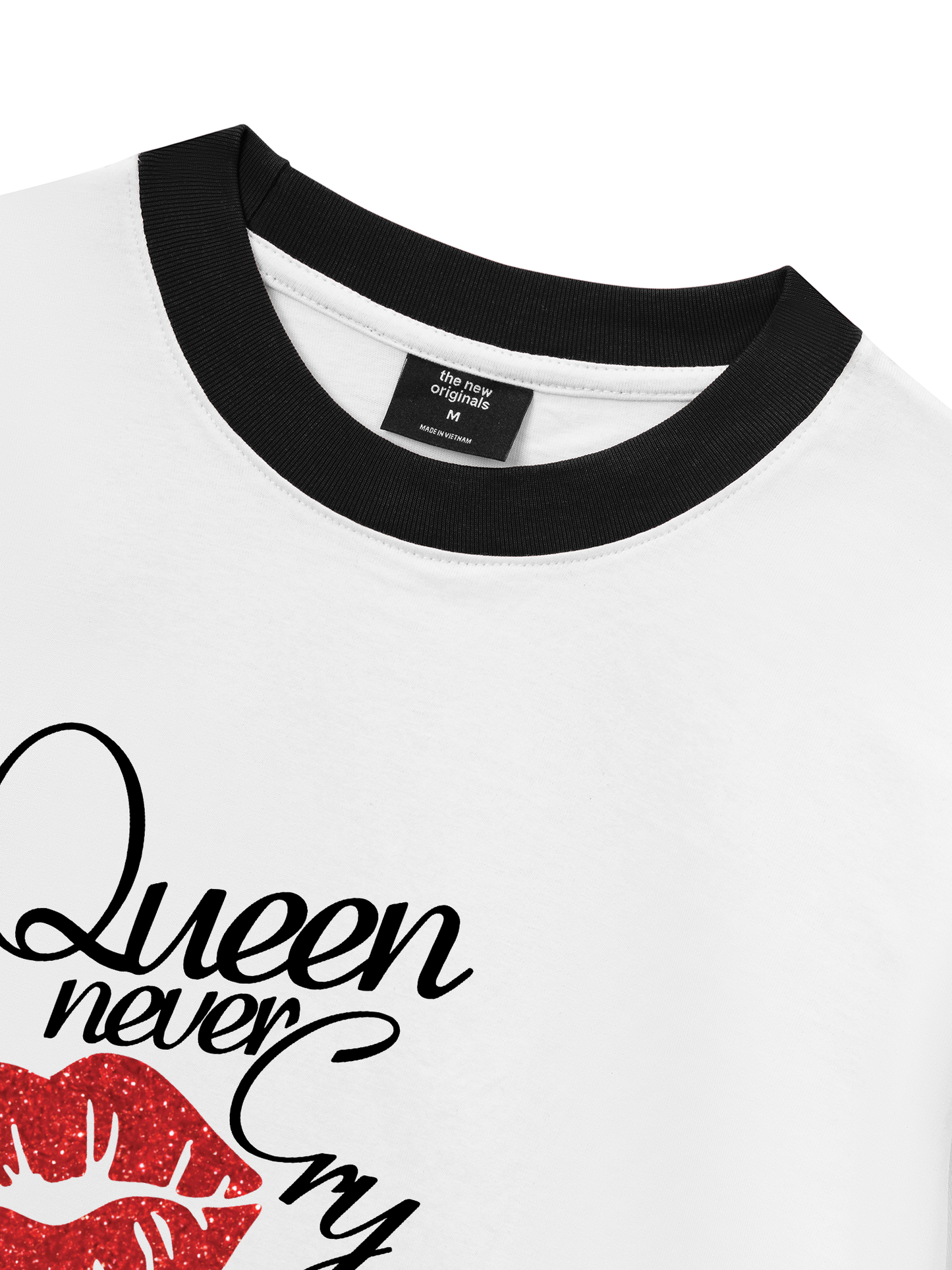 Áo Thun Ringer Relaxed Fit Queen never cry