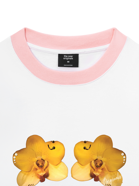 Áo Thun Ringer Relaxed Fit Flower Piercing Art