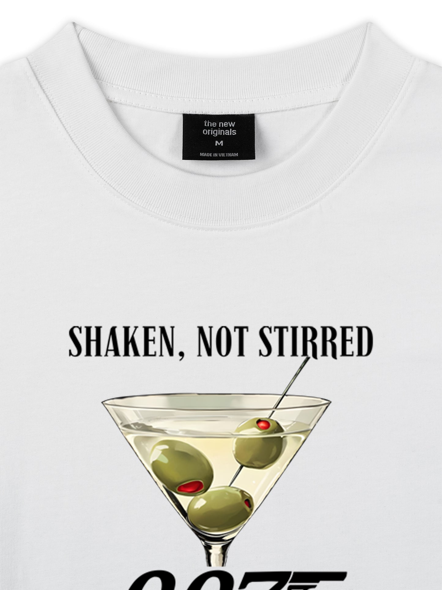 Áo Thun Relaxed Fit  Shaken, not Stirred