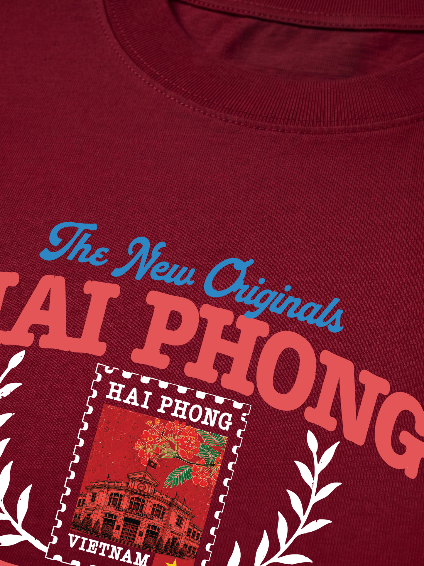 Áo Thun Relaxed Fit Thành Phố Hoa Phượng Đỏ