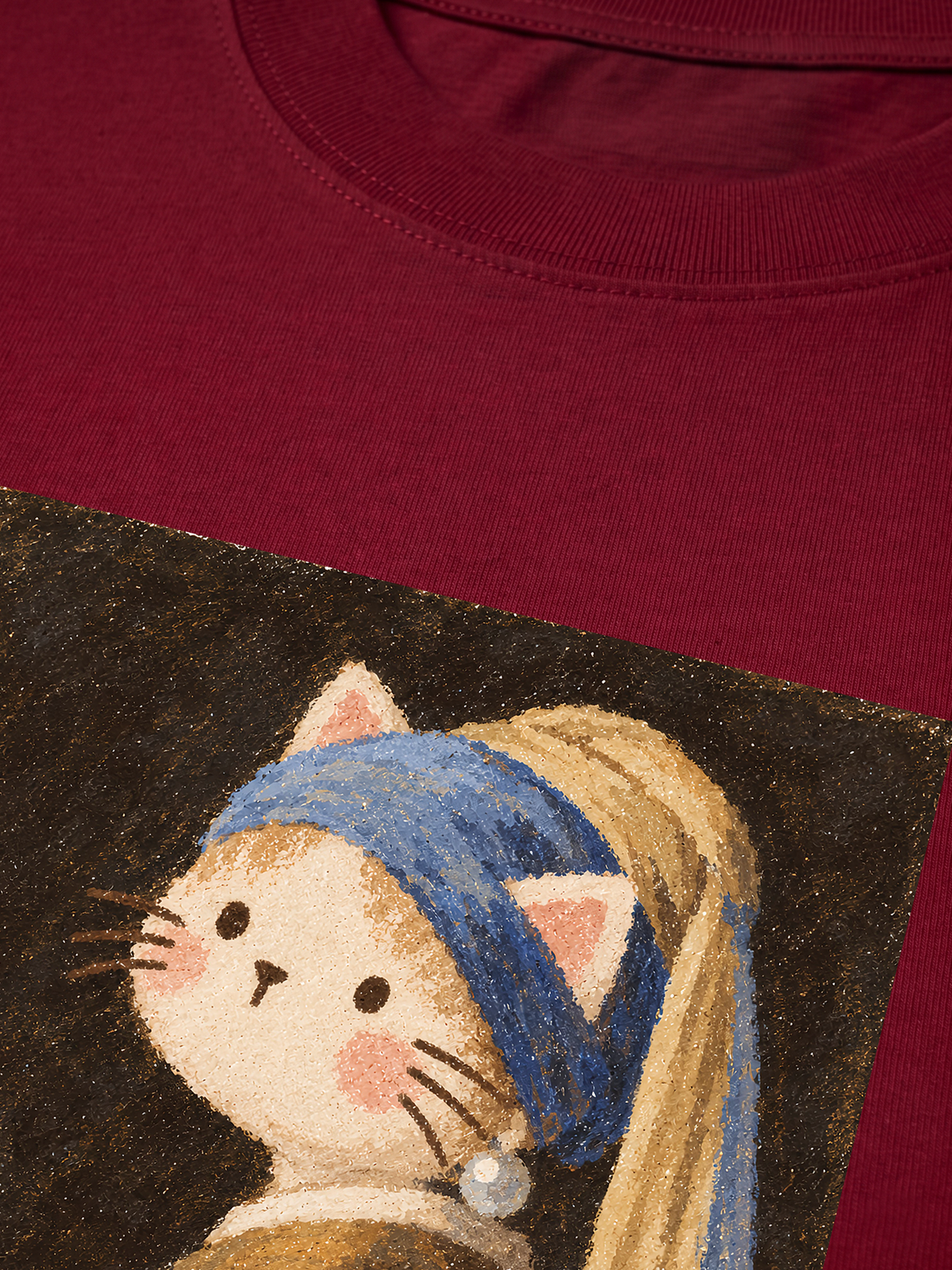 Áo Thun Relaxed Fit Cat with a Pearl Earring