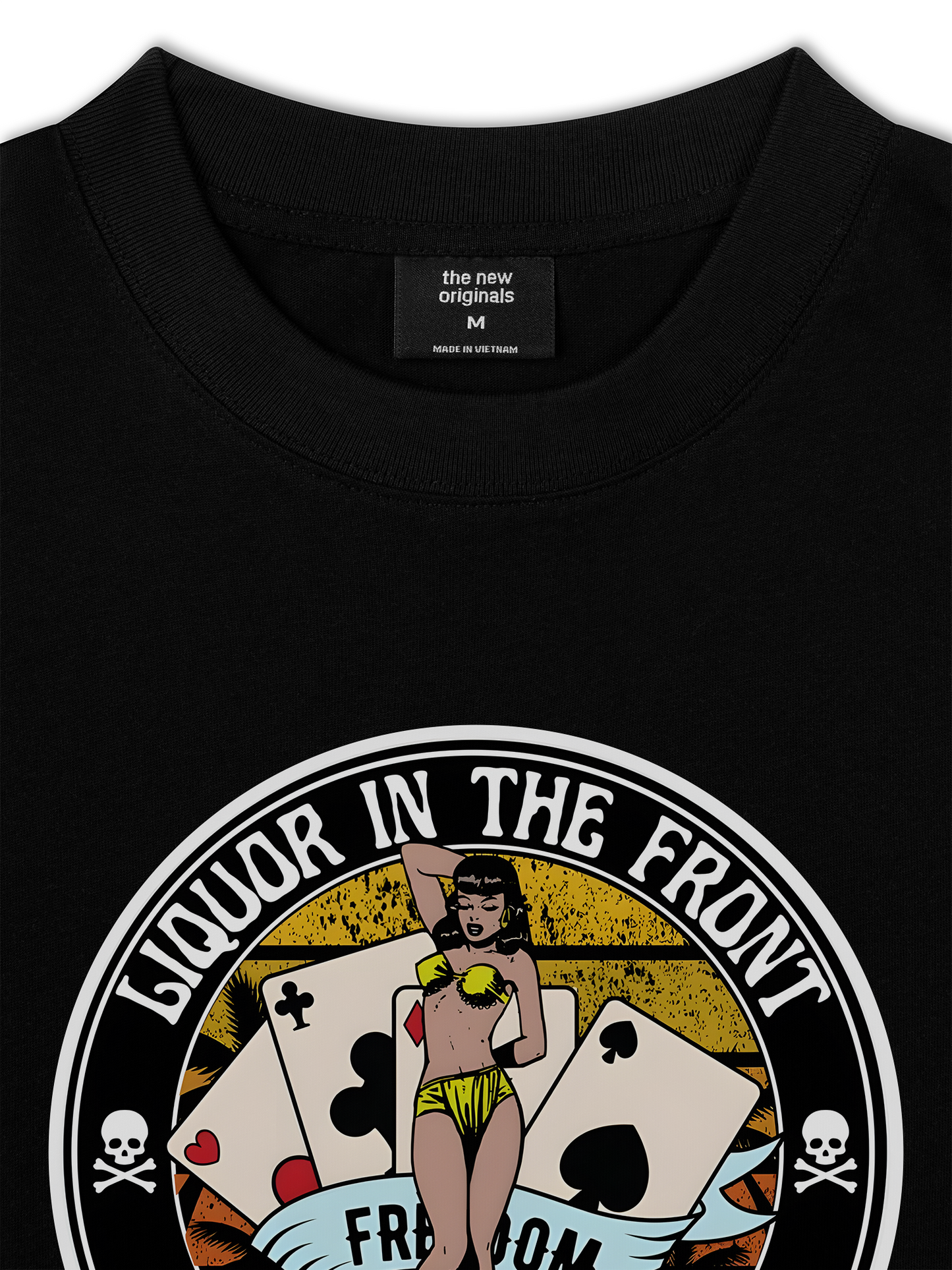 Áo Thun Relaxed Fit Lucky Liquor In The Front