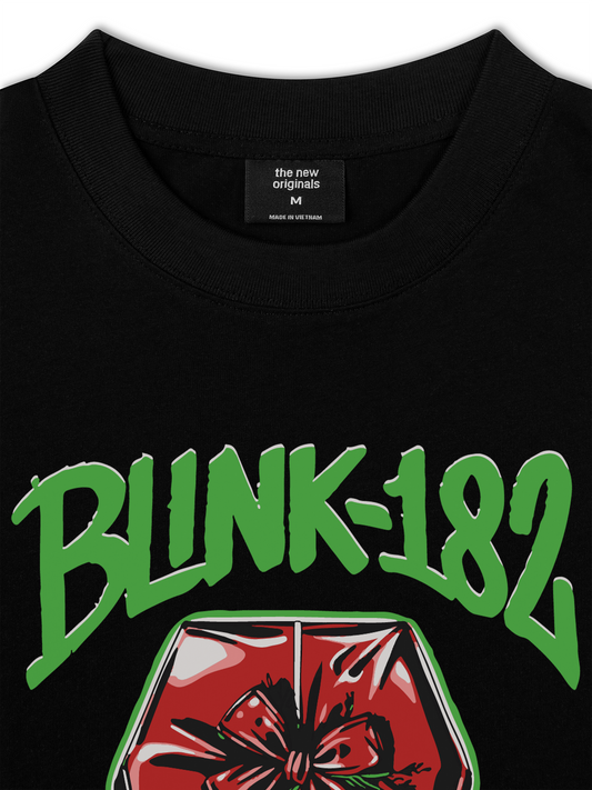 Áo Thun Relaxed Fit Blink 182 Not Another Christmas Song