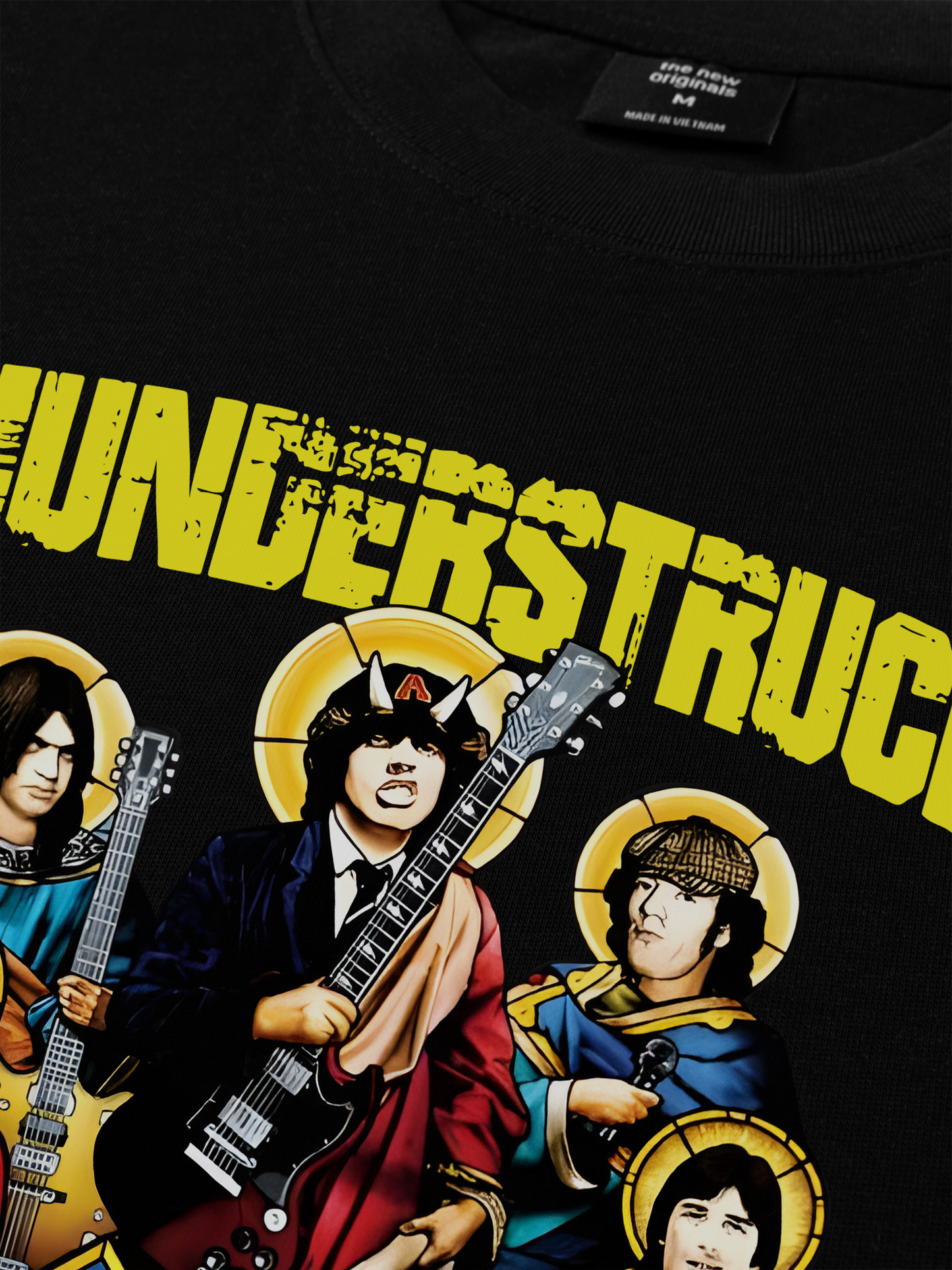 Áo Thun Relaxed Fit AC DC Thunder Truck