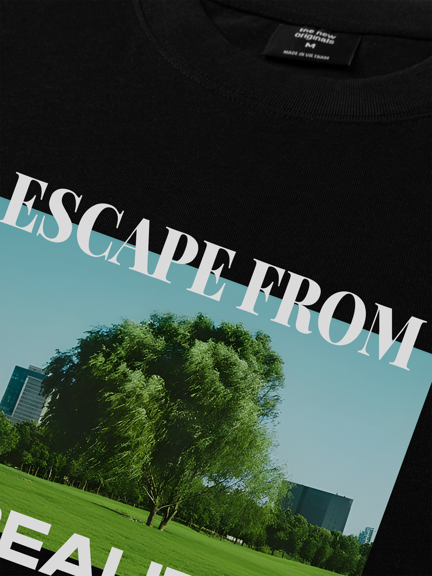 Áo Thun Relaxed Fit Iconic Escape From Reality
