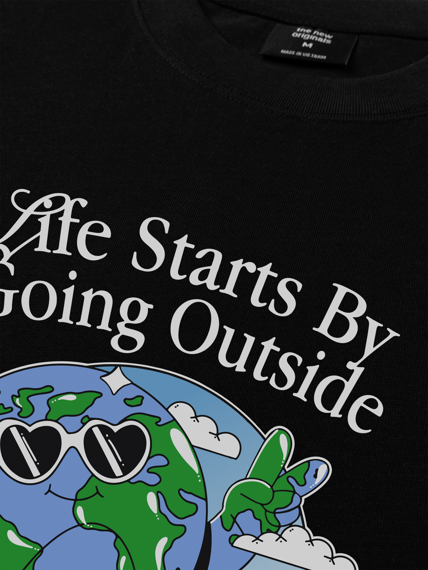 Áo Thun Relaxed Fit Be Bold Life Starts By Going Outside
