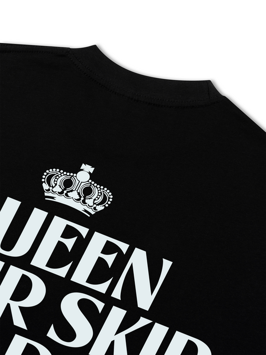 Áo Thun Relaxed Fit Queen Never Skip Leg Day