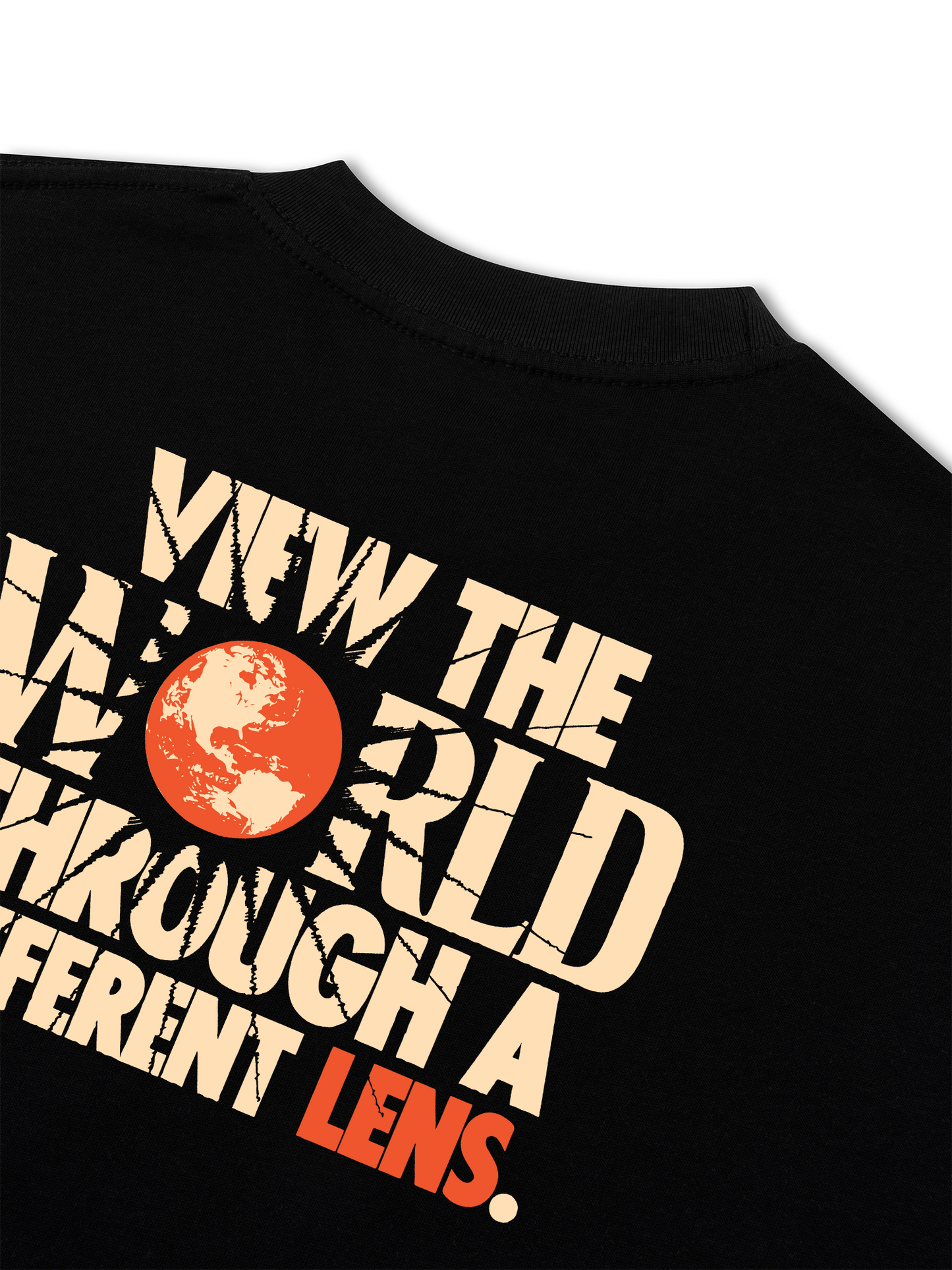 Áo Thun Relaxed Fit Be Bold View The World Through
