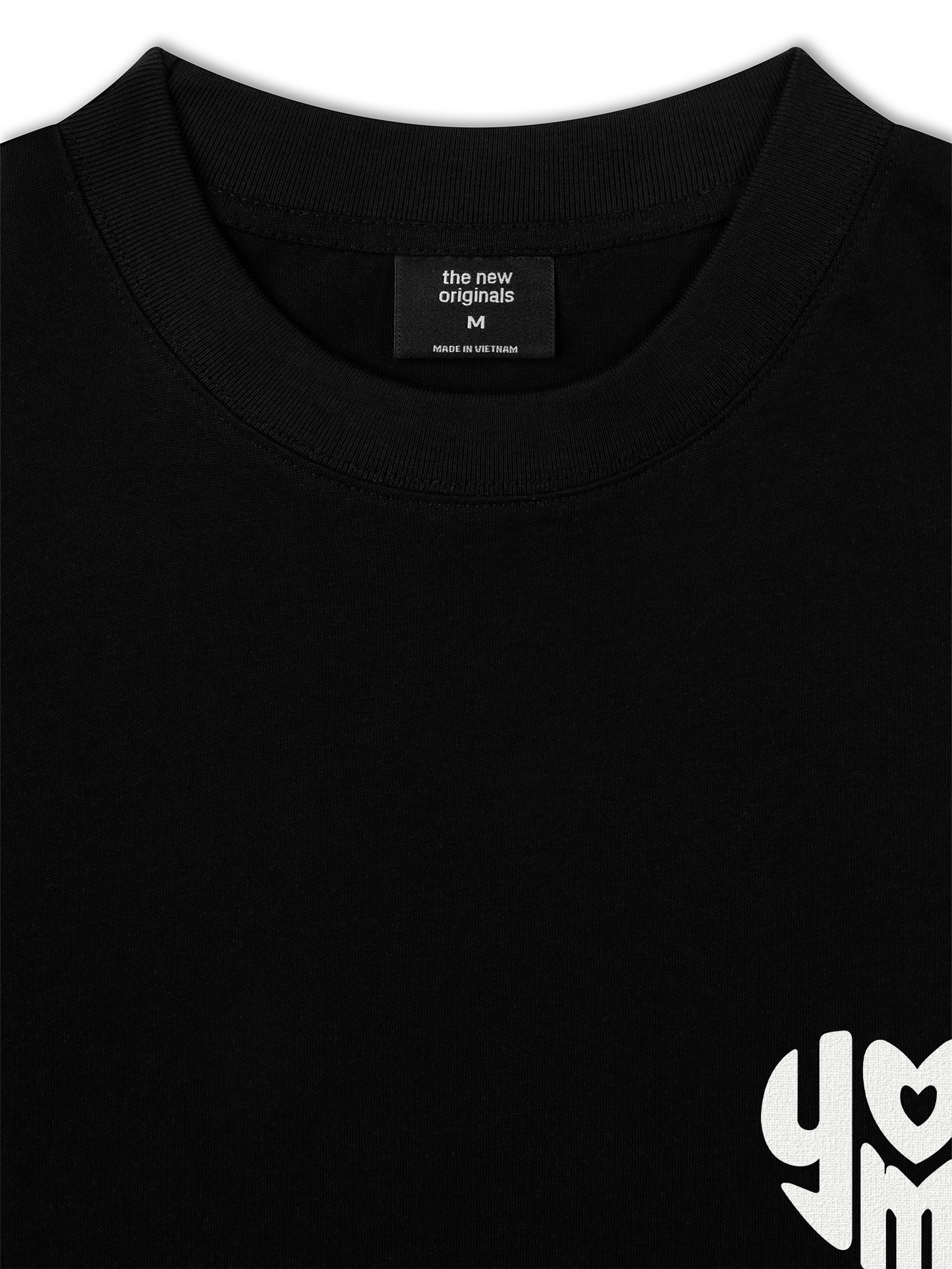 Áo Thun Relaxed Fit All You Need Is Love