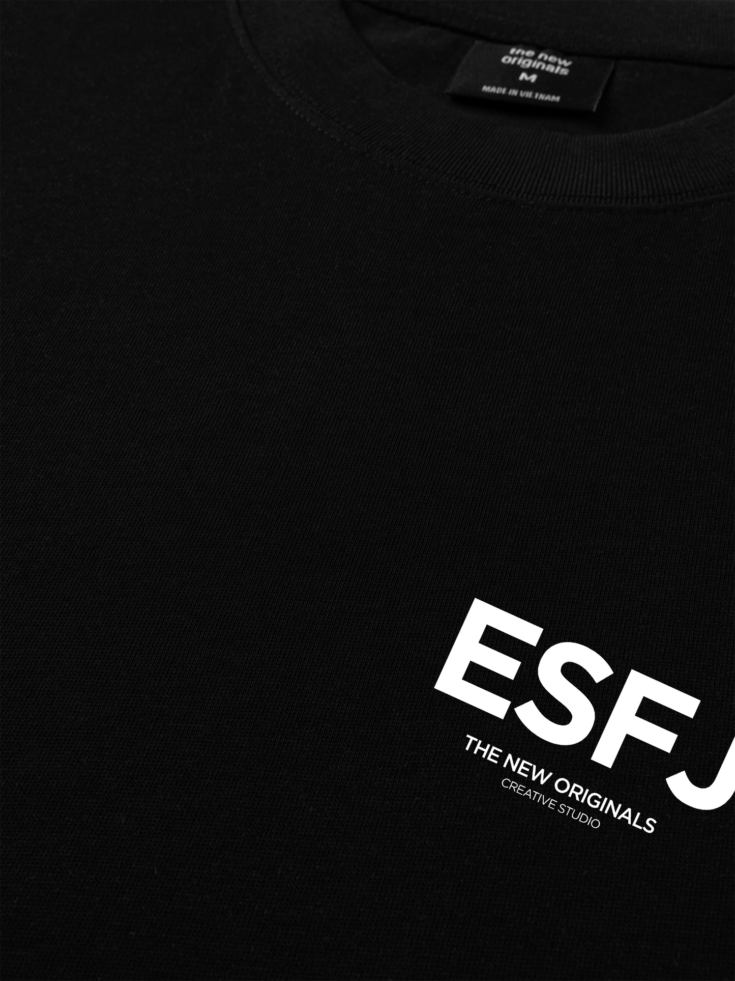 Áo Thun Relaxed Fit ESFJ MBTI