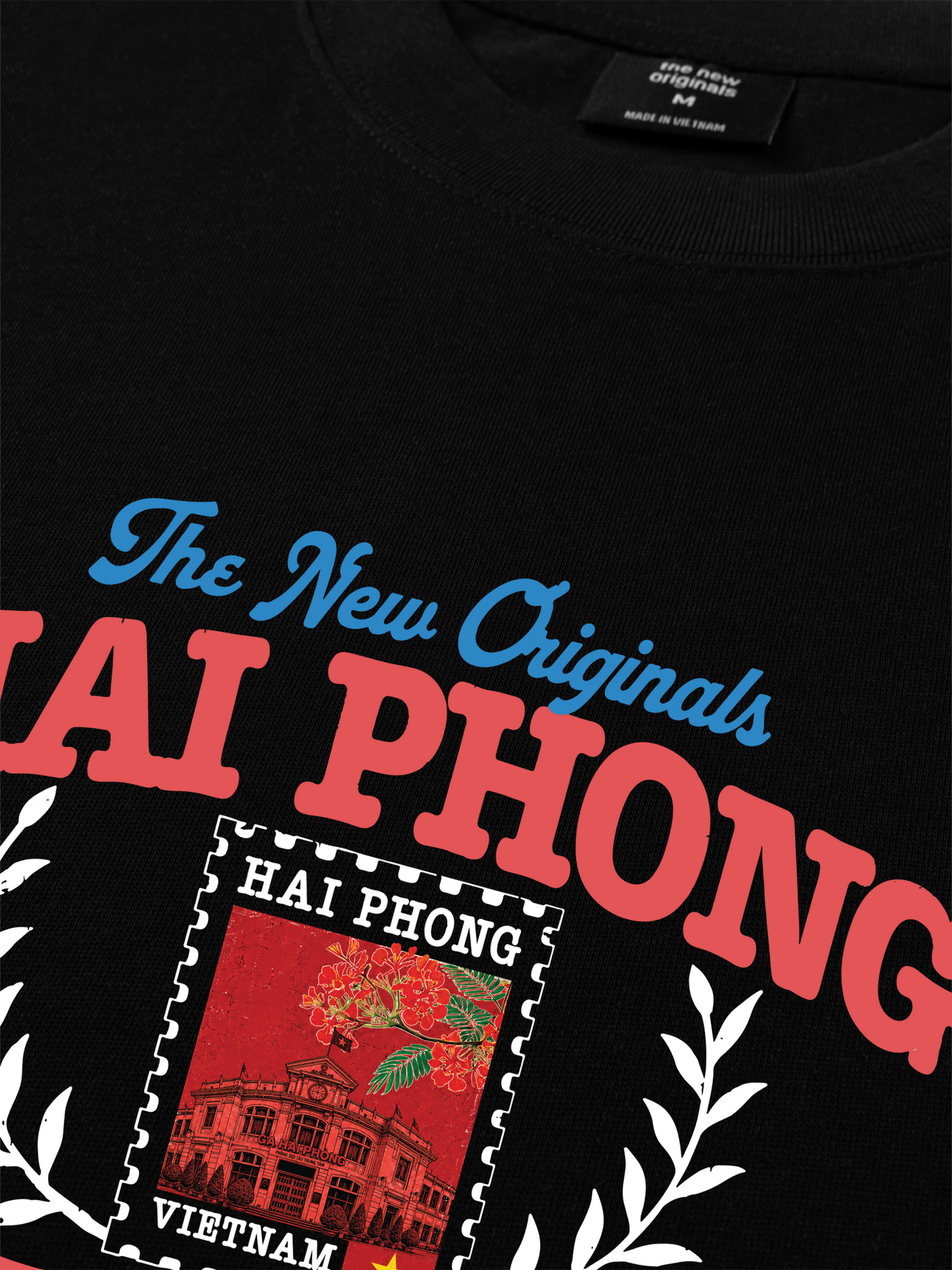 Áo Thun Relaxed Fit Thành Phố Hoa Phượng Đỏ