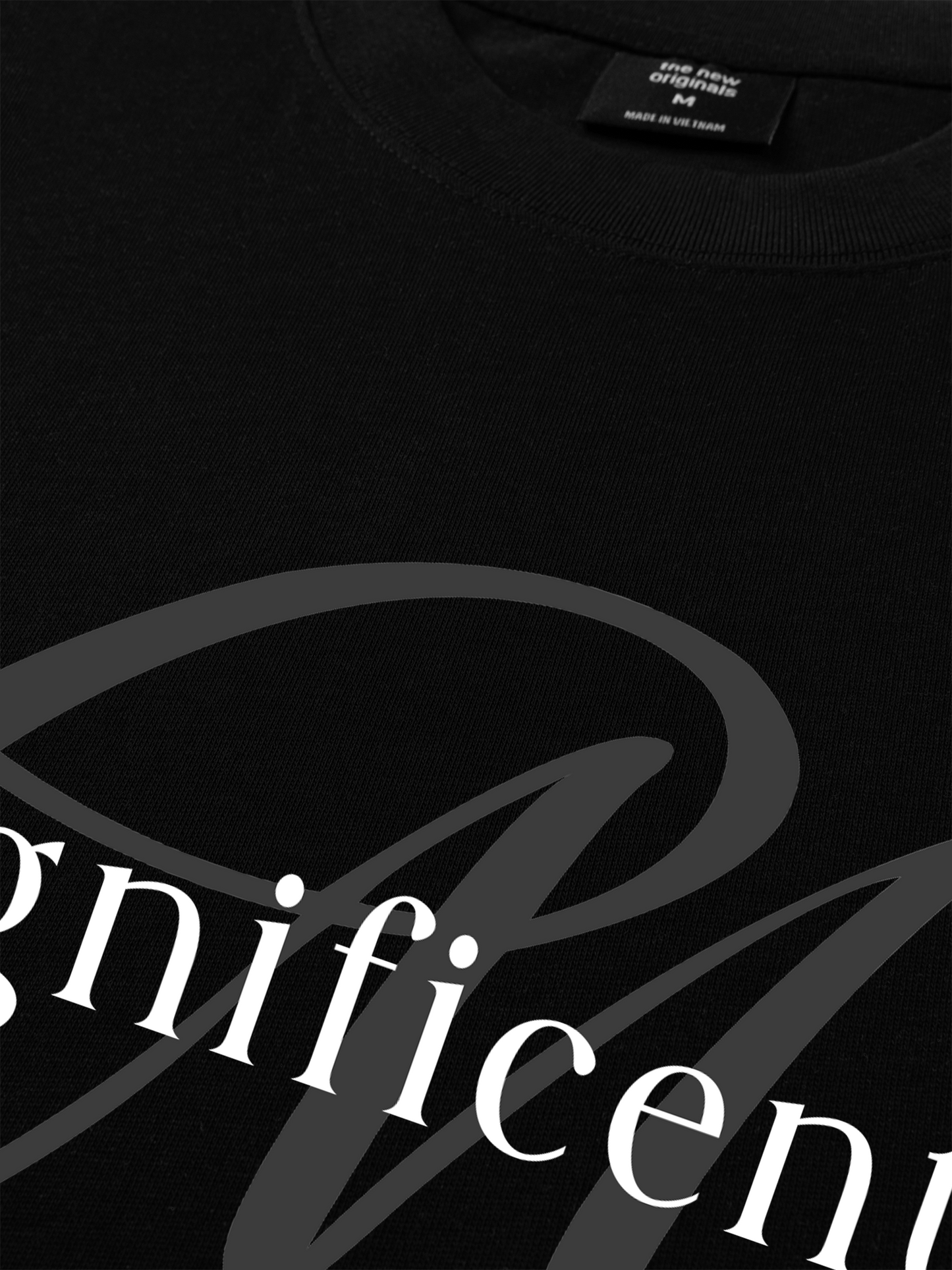 Áo Thun Relaxed Fit Old Money Magnificent