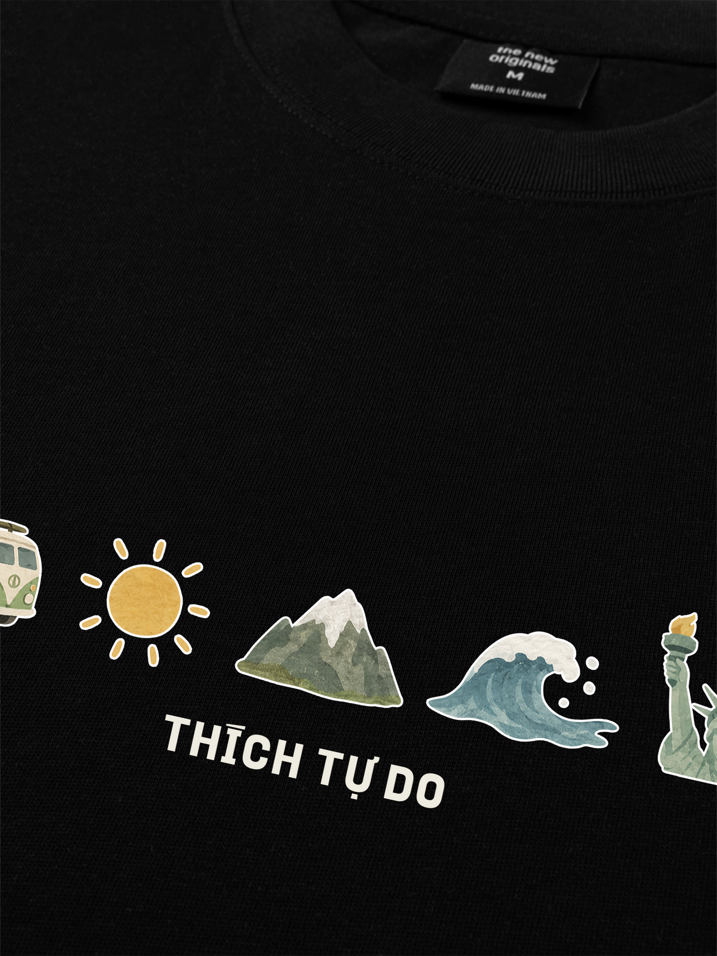 Áo Thun Relaxed Fit Thích Tự Do
