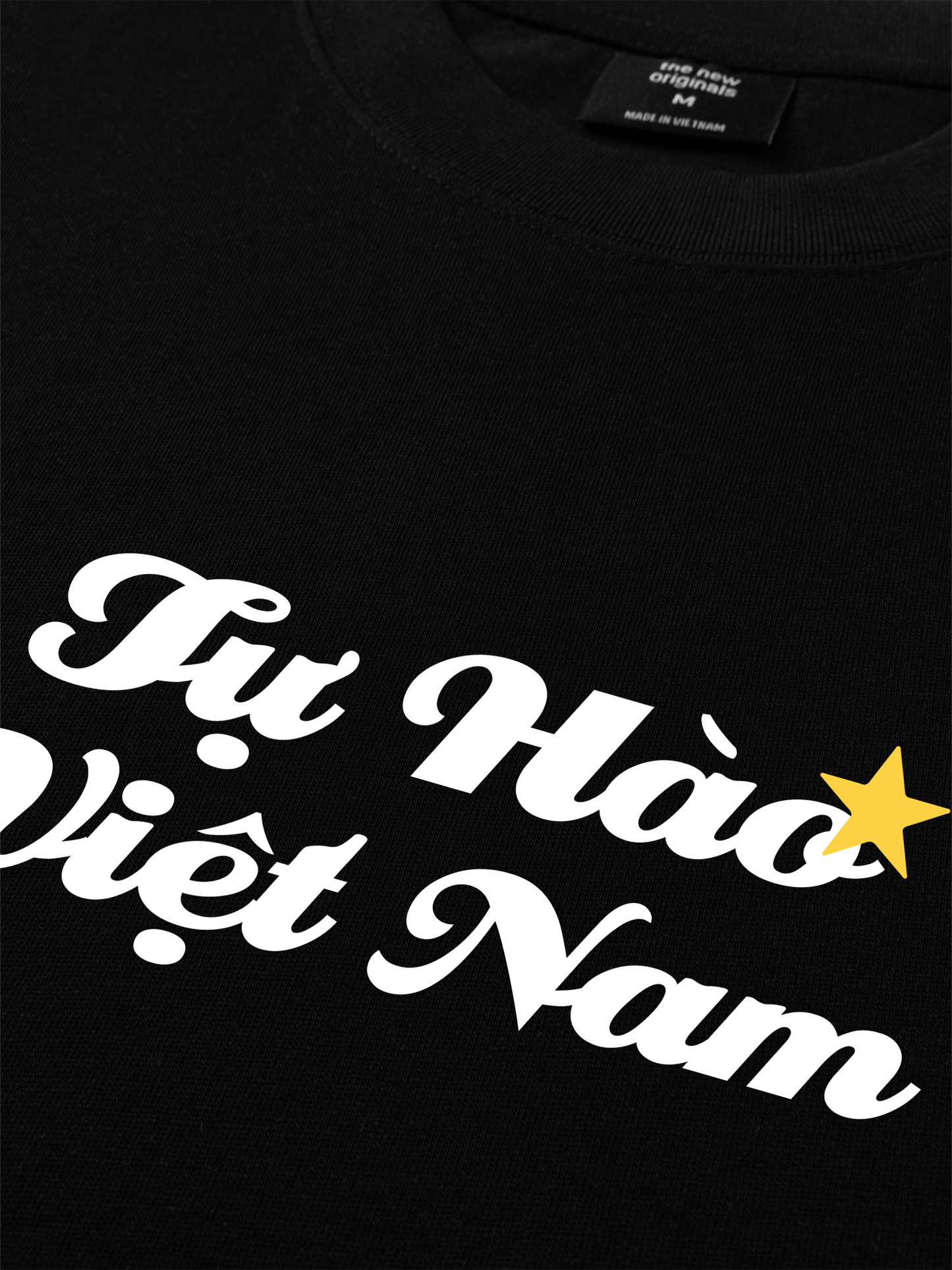 Áo Thun Relaxed Fit Tự Hào Việt Nam