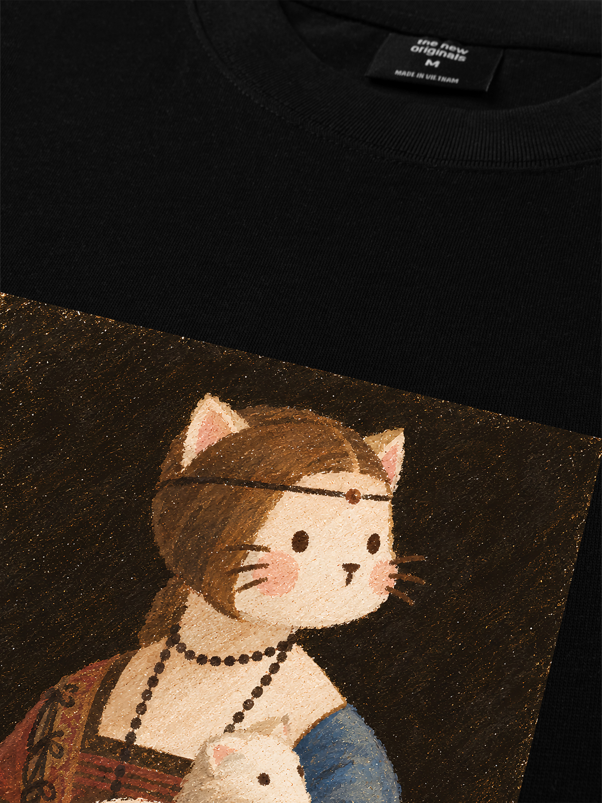 Áo Thun Relaxed Fit Lady Cat with an Ermine