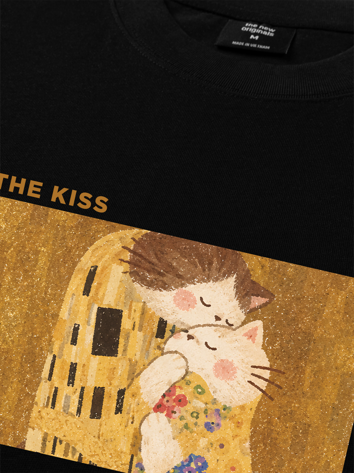 Áo Thun Relaxed Fit The Kiss