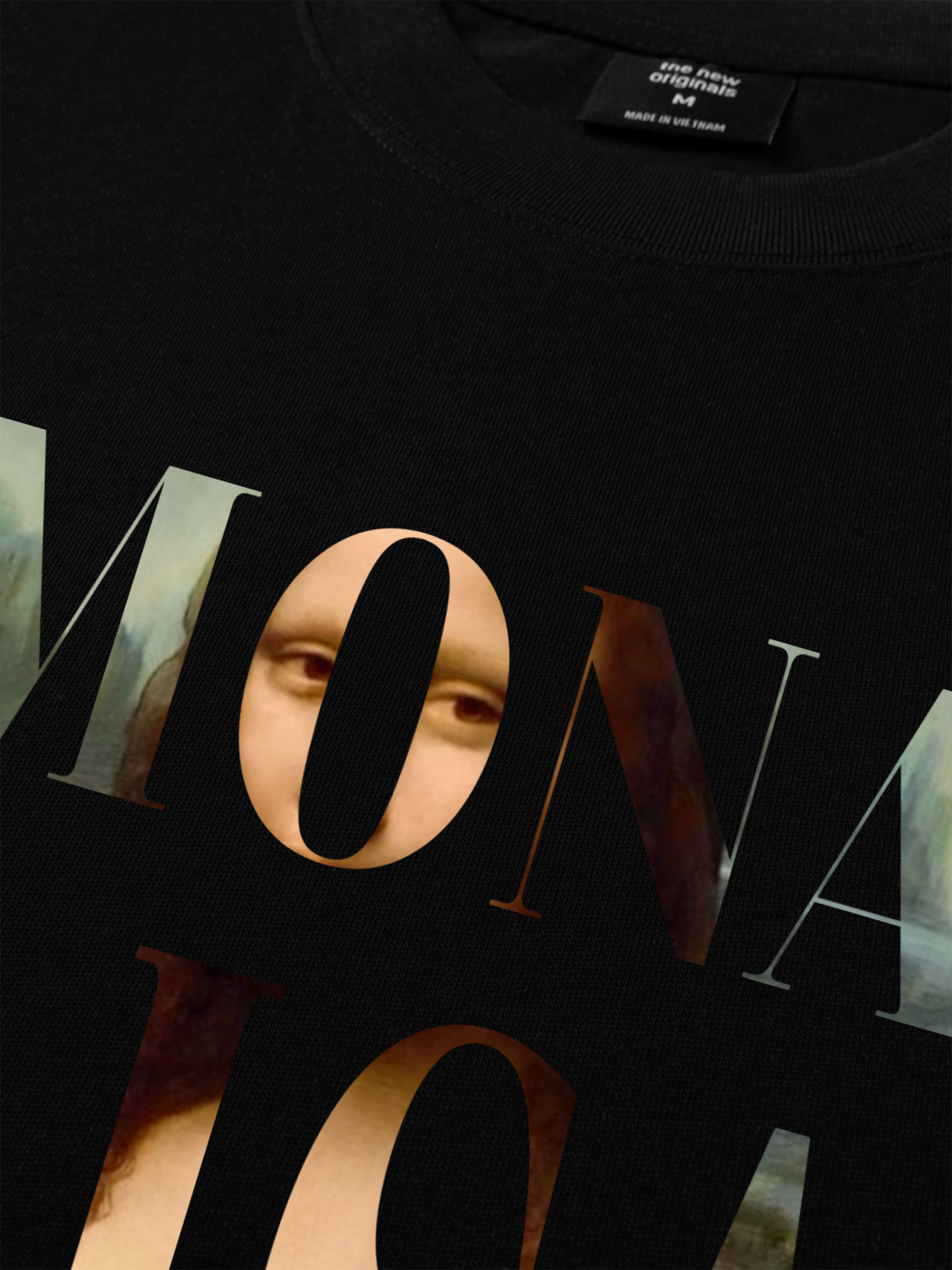 Áo Thun Relaxed Fit Masterpiece Mona Lisa Typography