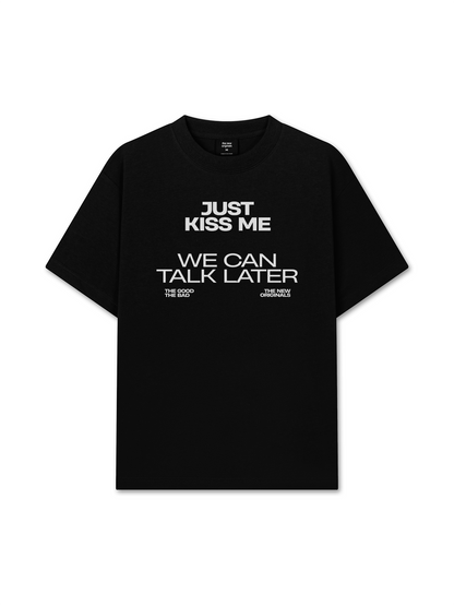 Áo Thun Relaxed Fit Life Vibe Just Kiss Me