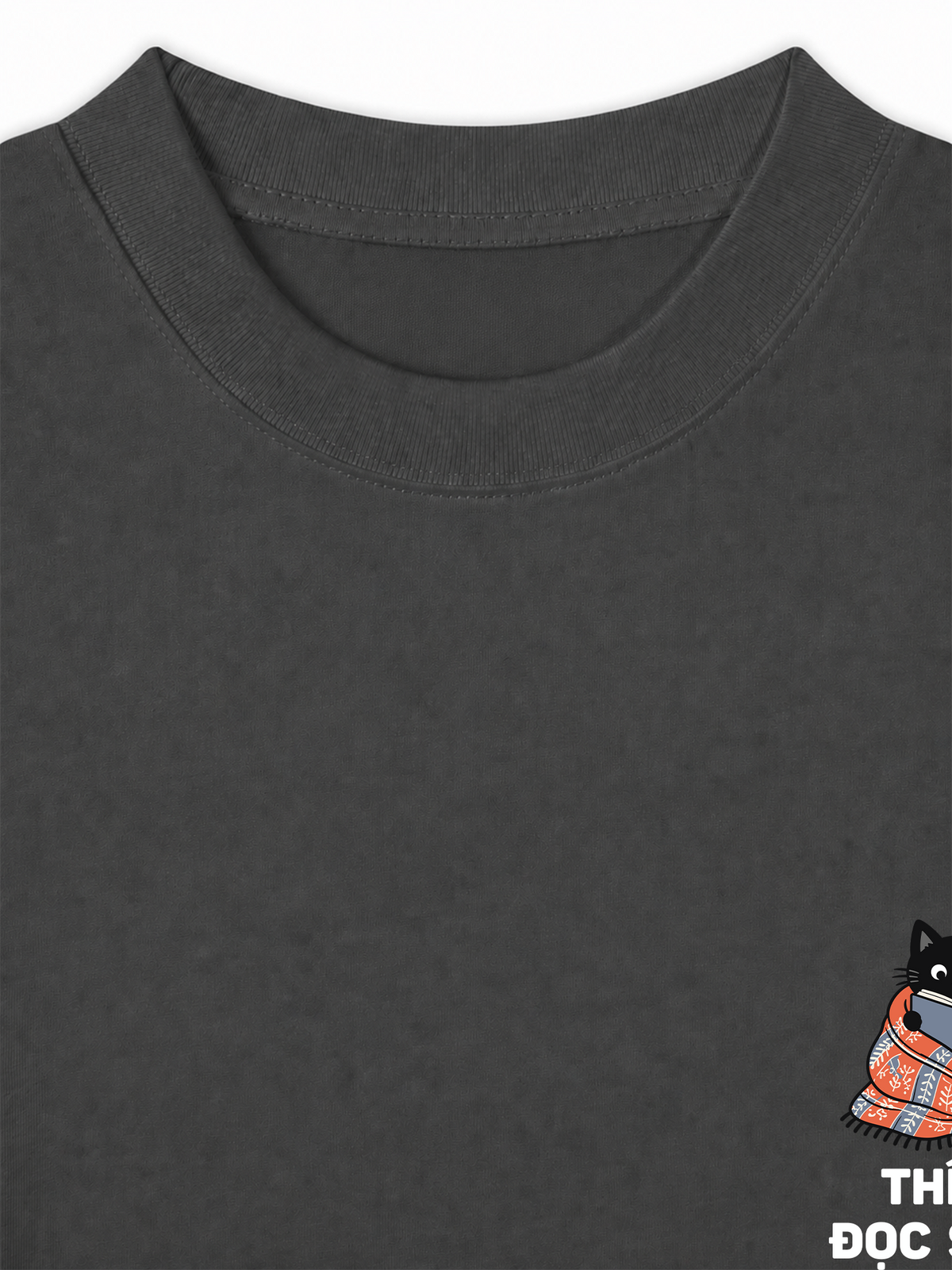 Áo Thun Relaxed Fit Thích Đọc Sách-Mèo Đen