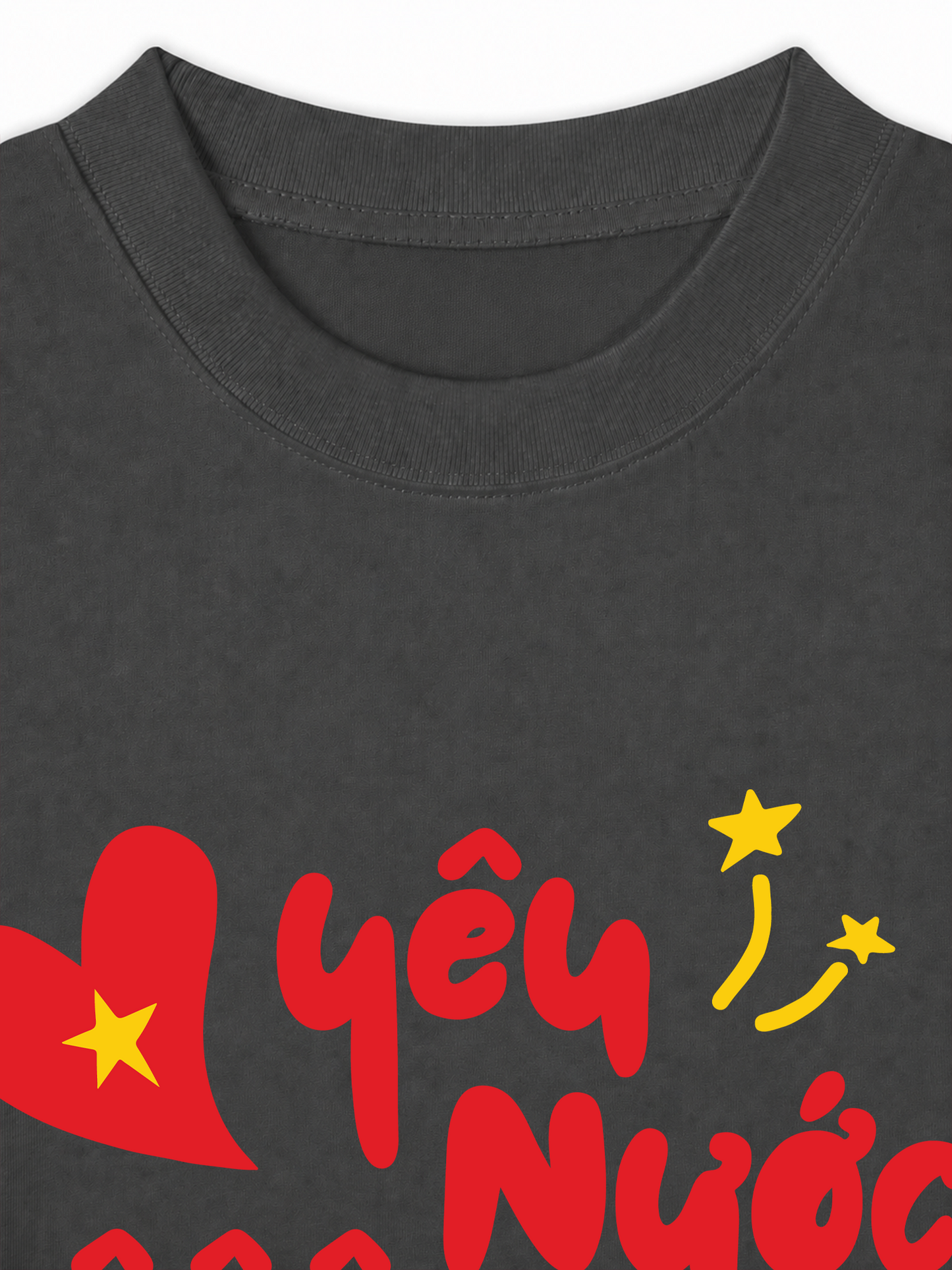 Áo Thun Relaxed Fit Yêu Nước Vô Cùng