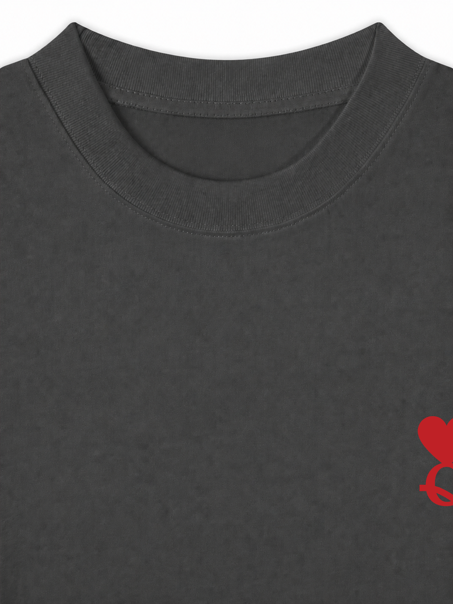 Áo Thun Relaxed Fit Queen Heart