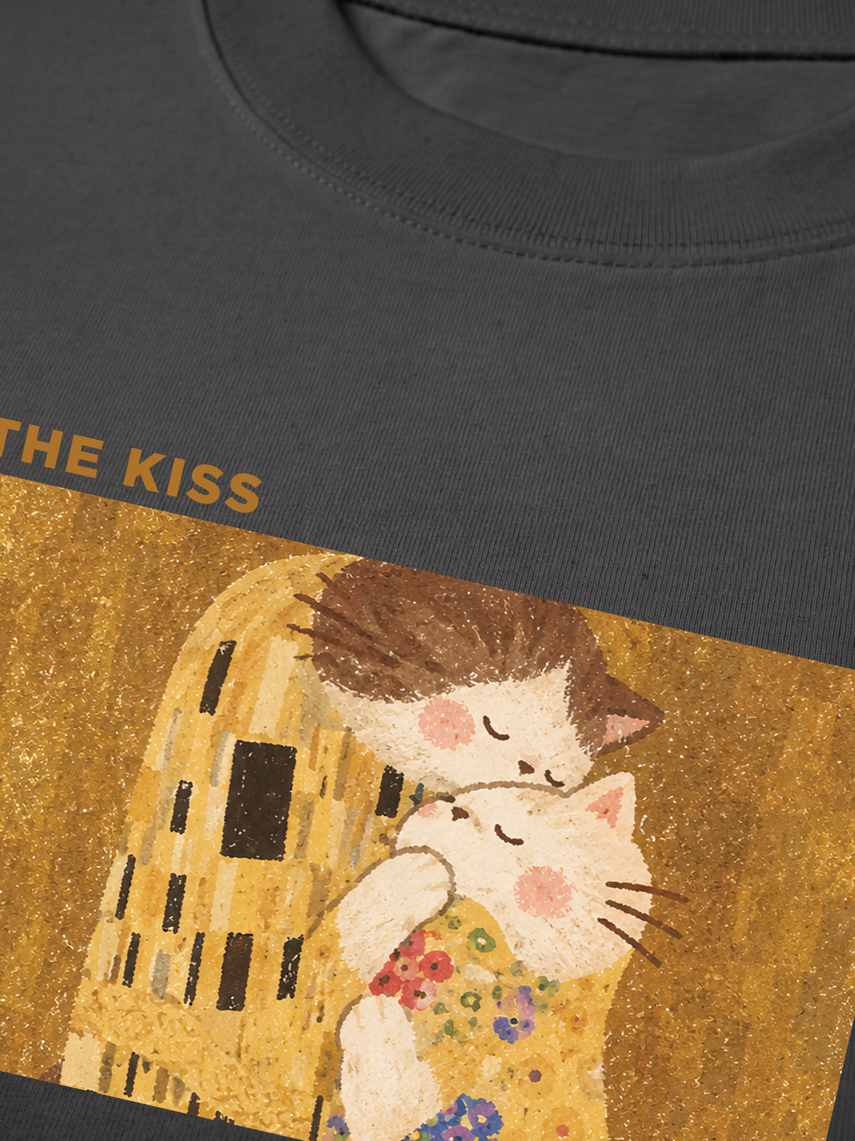 Áo Thun Relaxed Fit The Kiss