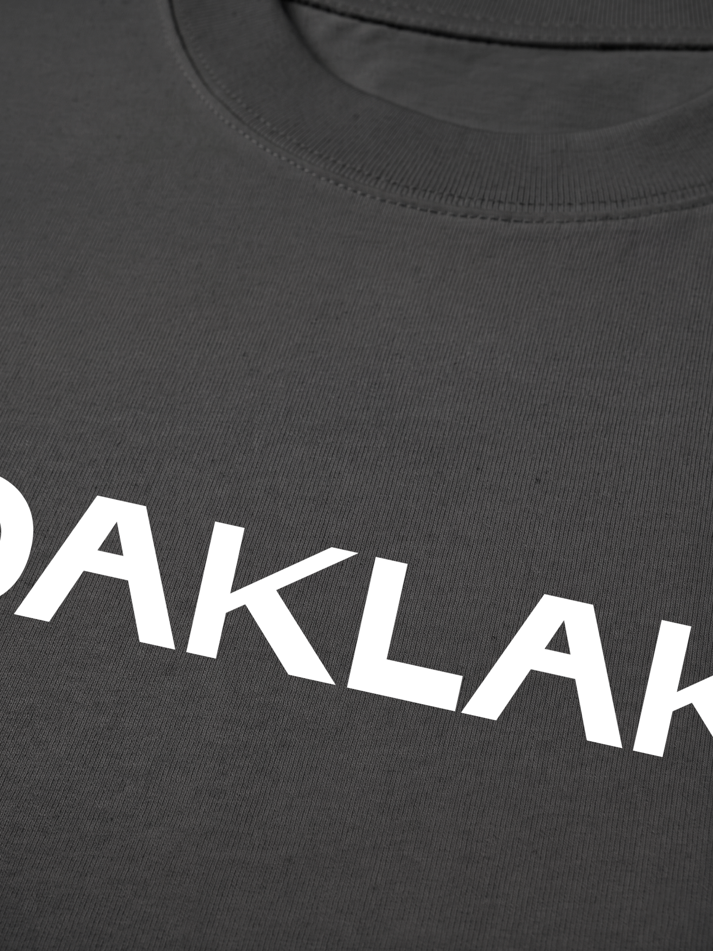 Áo Thun Relaxed Fit Dak Lak
