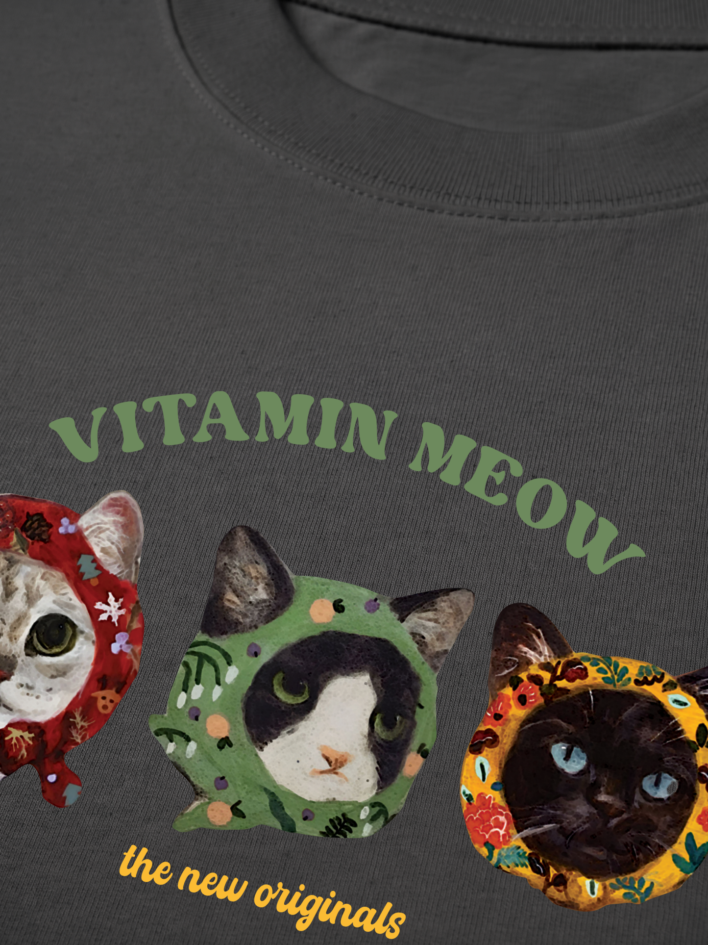 Áo Thun Relaxed Fit Vitamin Meow