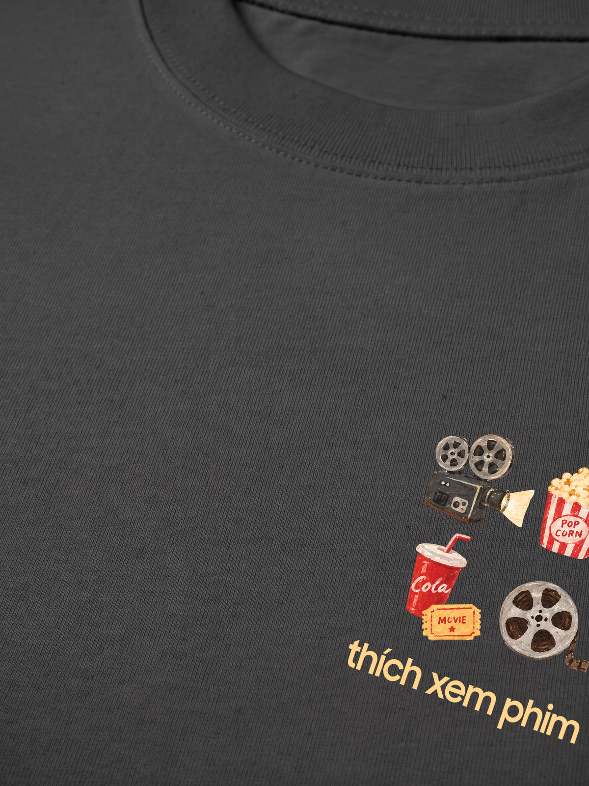 Áo Thun Relaxed Fit Thích Xem Phim