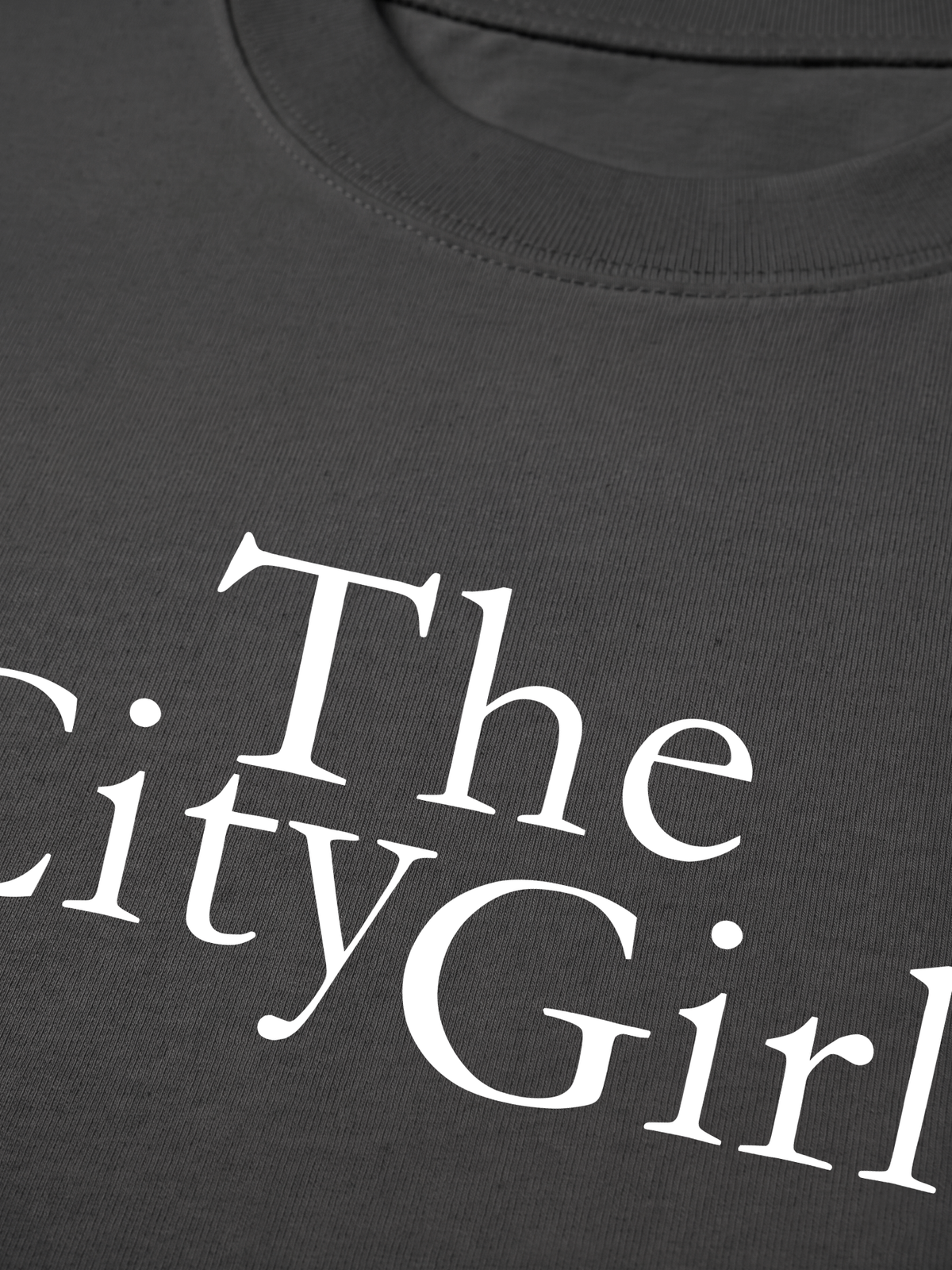 Áo Thun Relaxed Fit The City Girl
