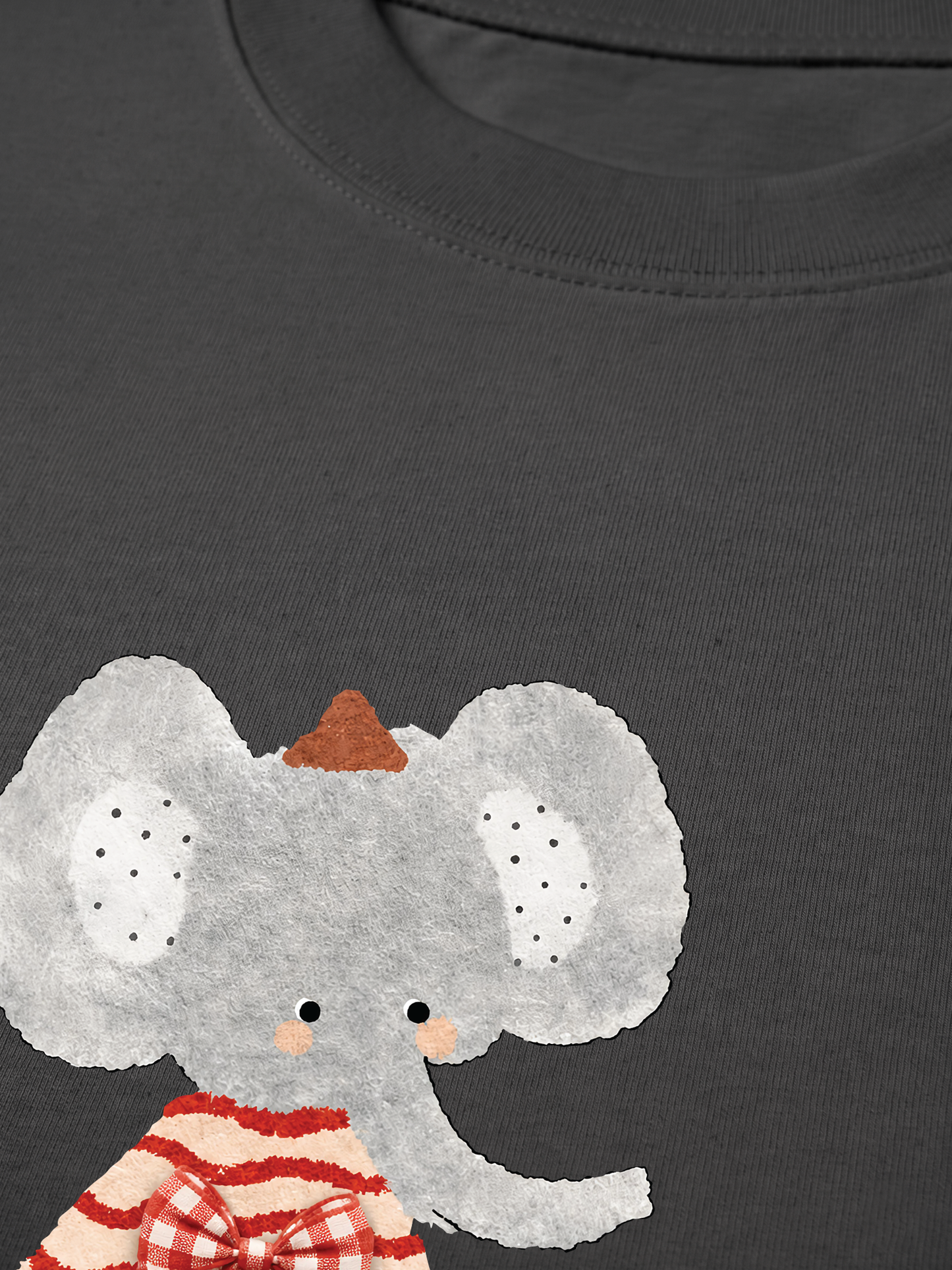 Áo Thun Relaxed Fit The Little Bow Elephant