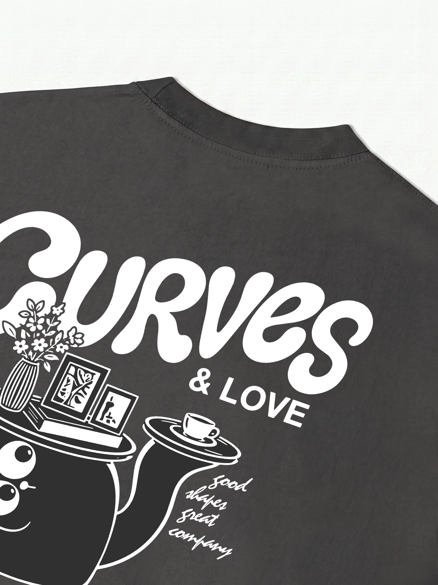 Áo Thun Relaxed Fit Curves And Love