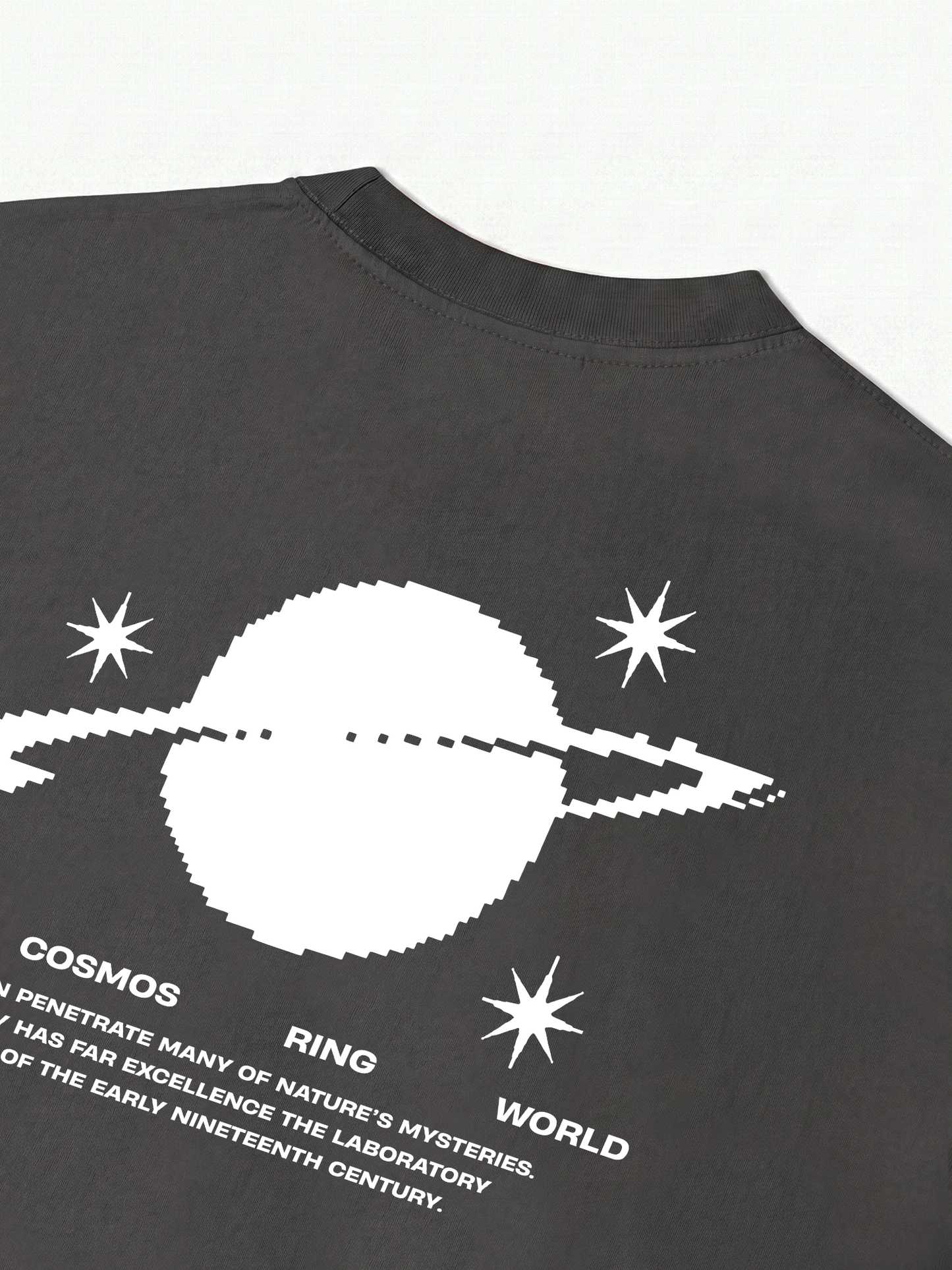 Áo Thun Relaxed Fit Saturn Cosmos Ring World