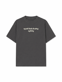 Áo Thun Relaxed Fit Người Bình Thường