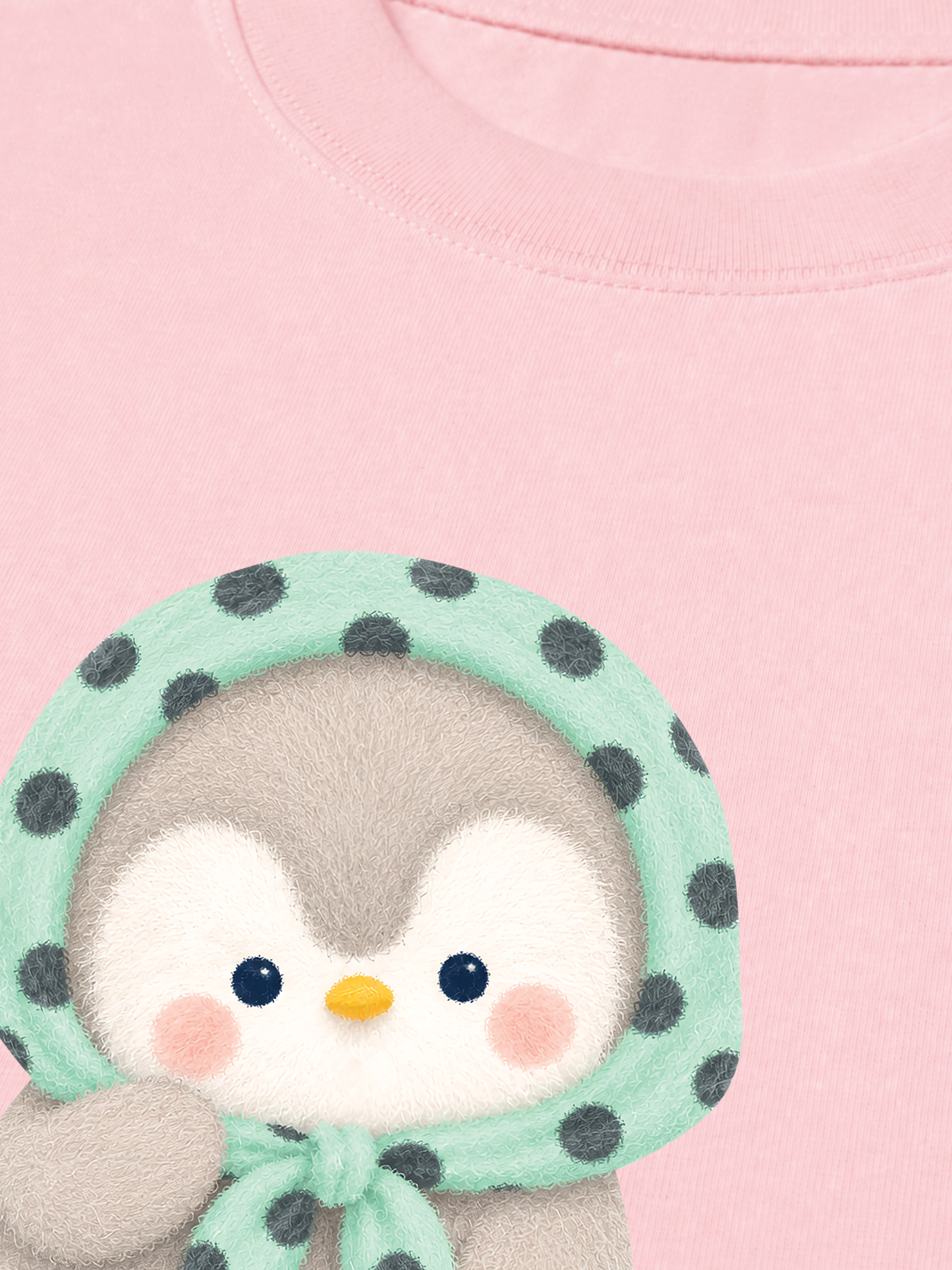 Áo Thun Relaxed Fit Penguin Babe